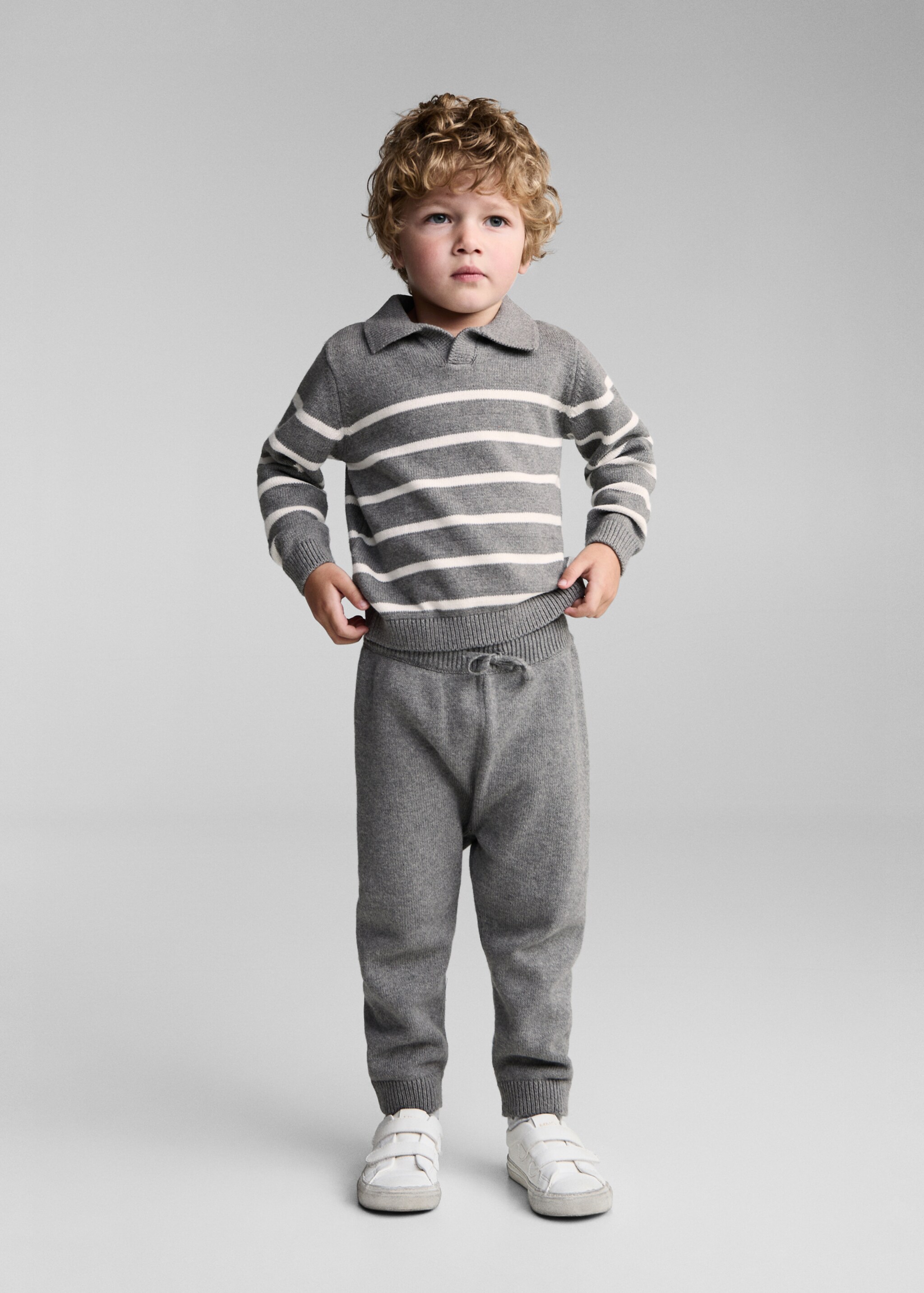 Knit jogger-style trousers - General plane, Medium Heather Grey. Ref: 77054772-00.