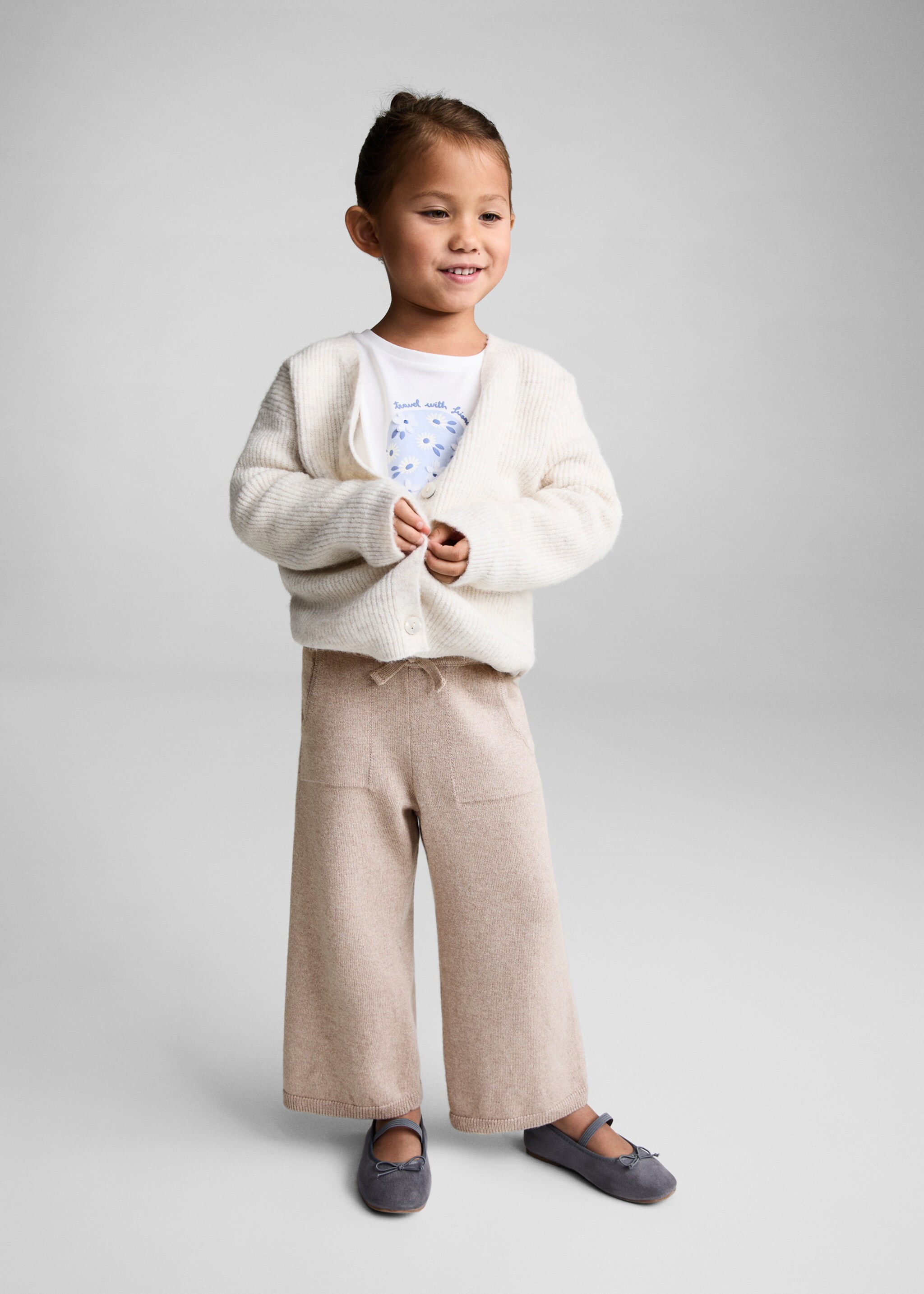 Úpletové kalhoty culottes - Celkový náhled, Písková. Ref: 77055152-00.
