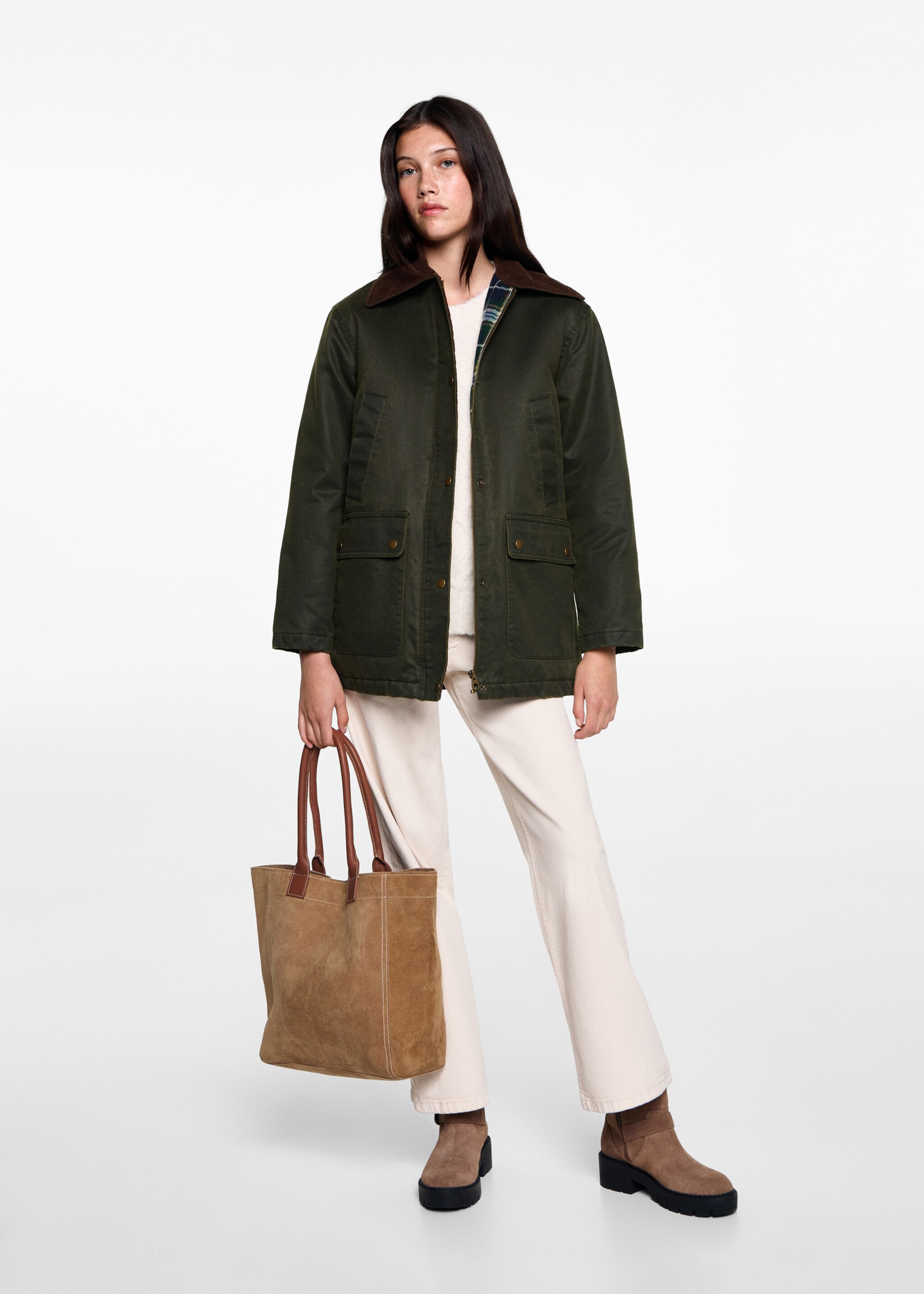 Parka efecto encerado larga - Plano general, Verde. Ref: 77055631-00.