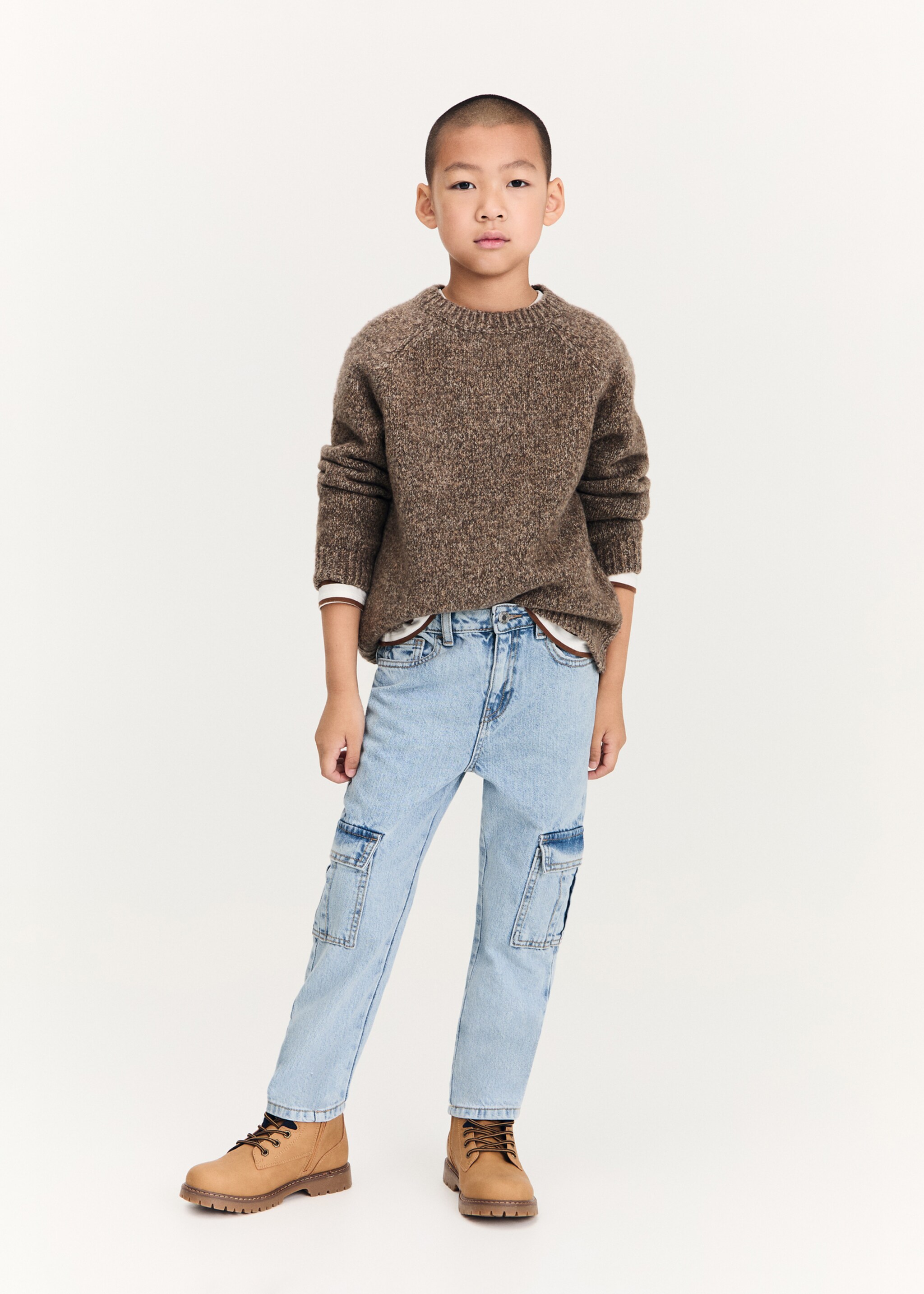 Jeans cargo com bolsos - Plano geral