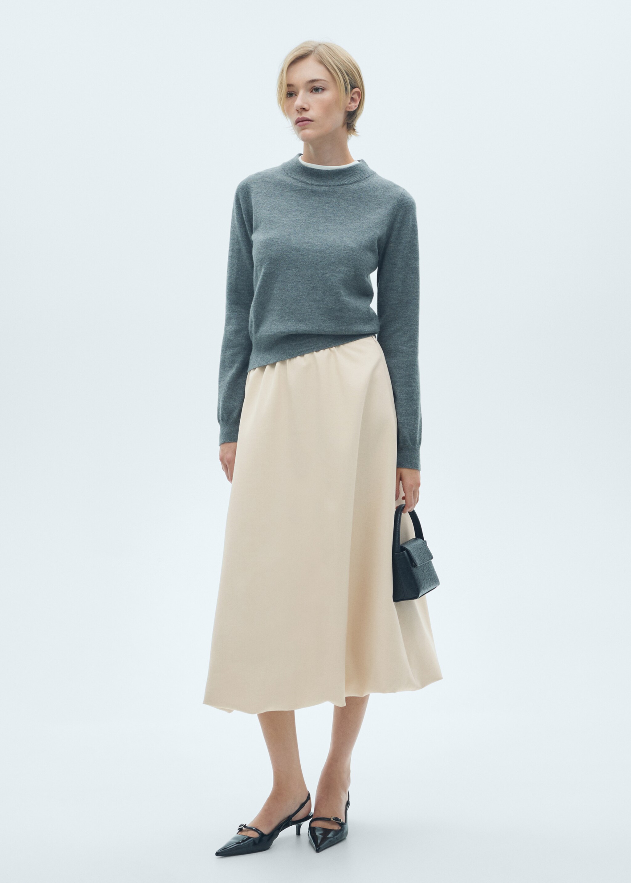 Flared midi-skirt - General plane, Sand. Ref: 77056752-00.