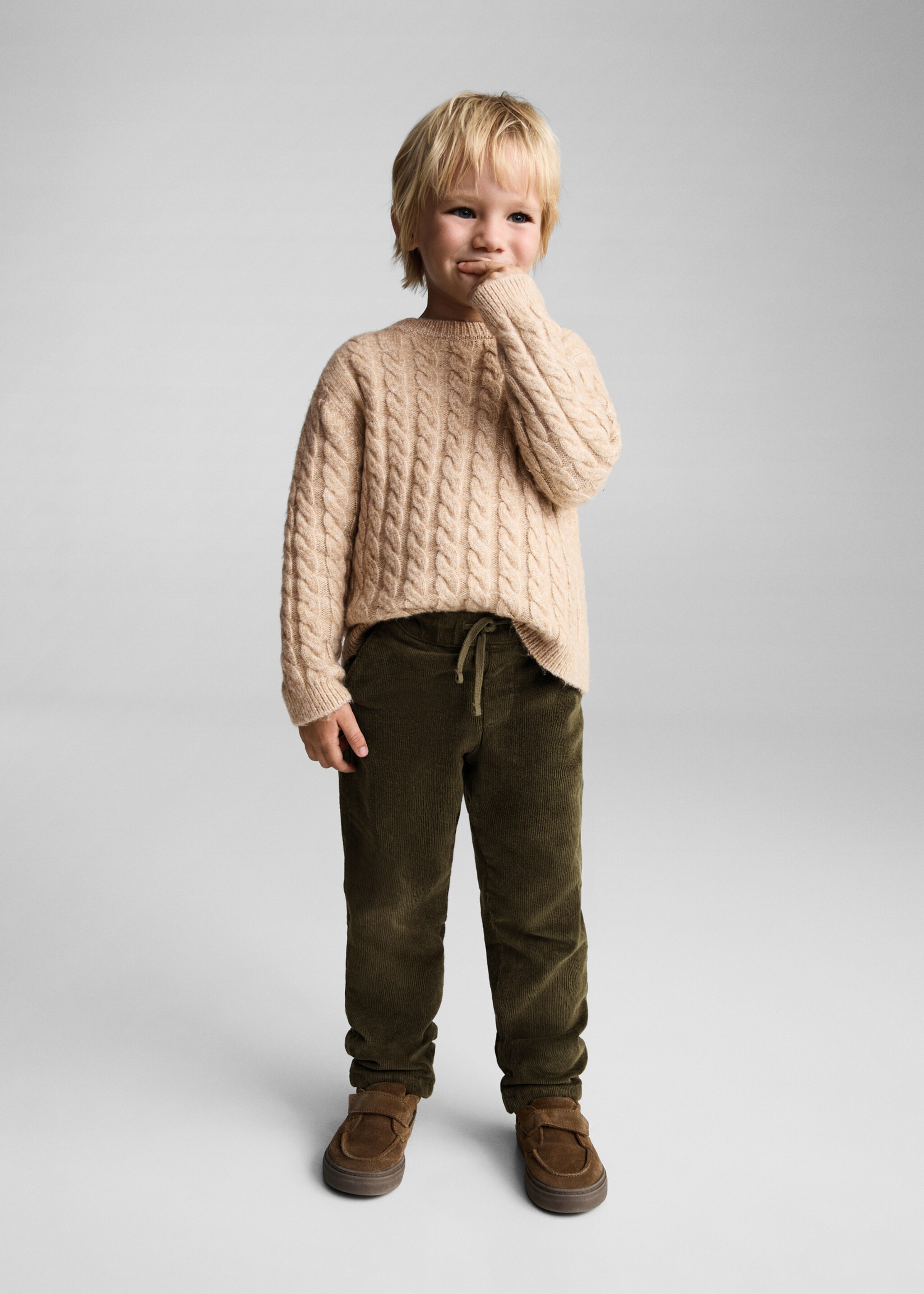 Lined corduroy trousers - General plane, Khaki. Ref: 77057675-00.
