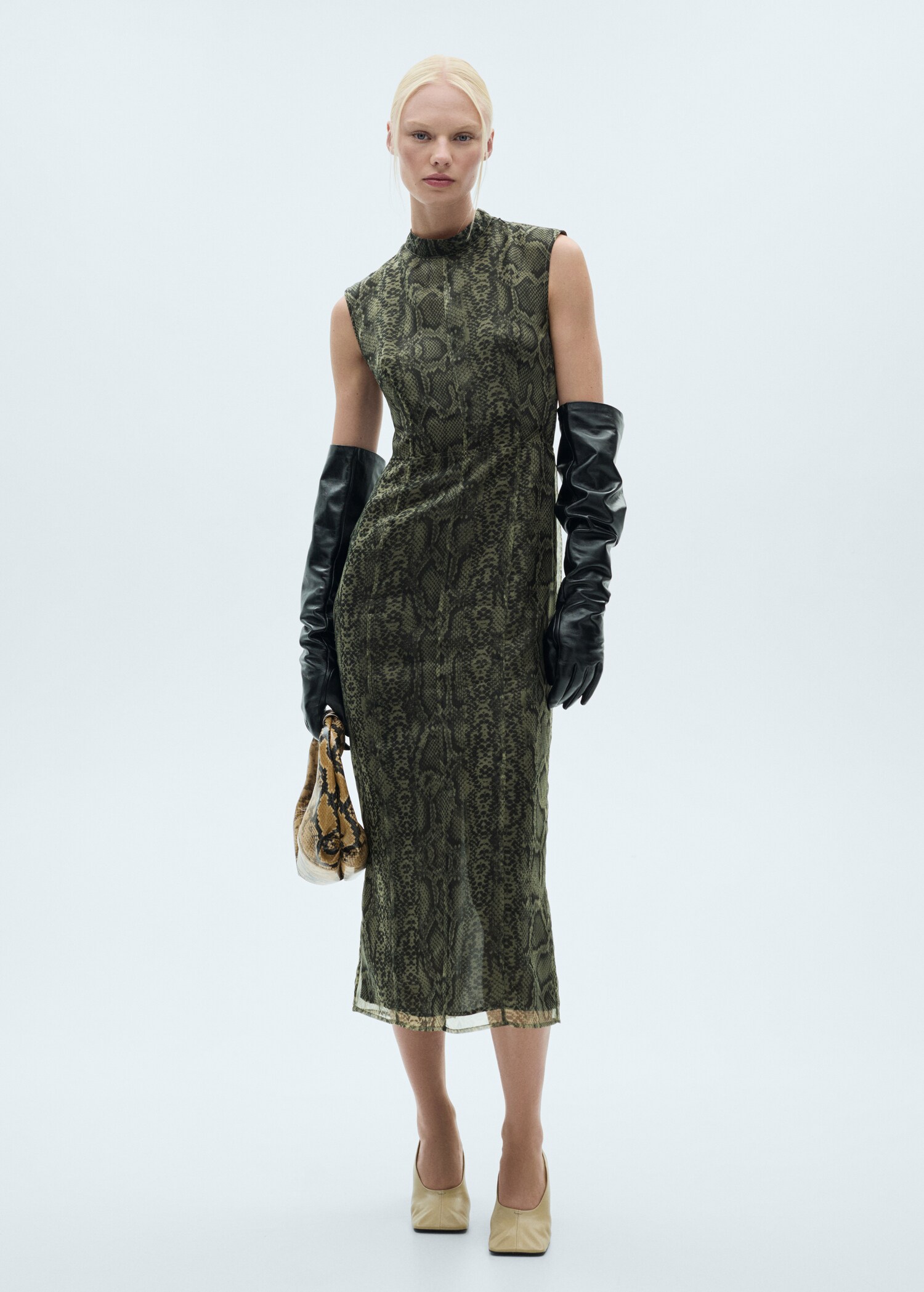 Rückenfreies Organza-Kleid - Allgemeine Ansicht