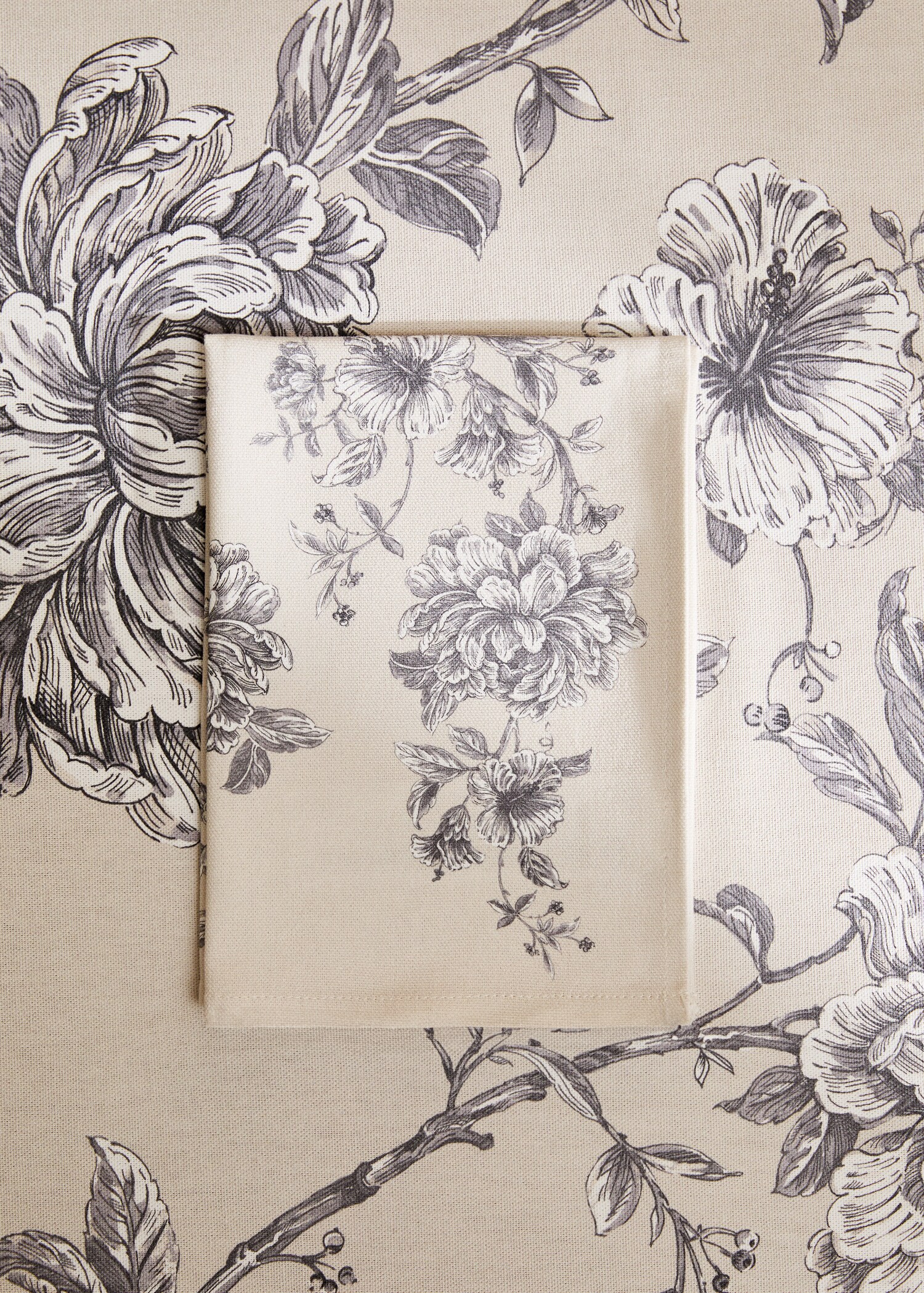 Floral-print cotton napkin 45x45cm - General plane