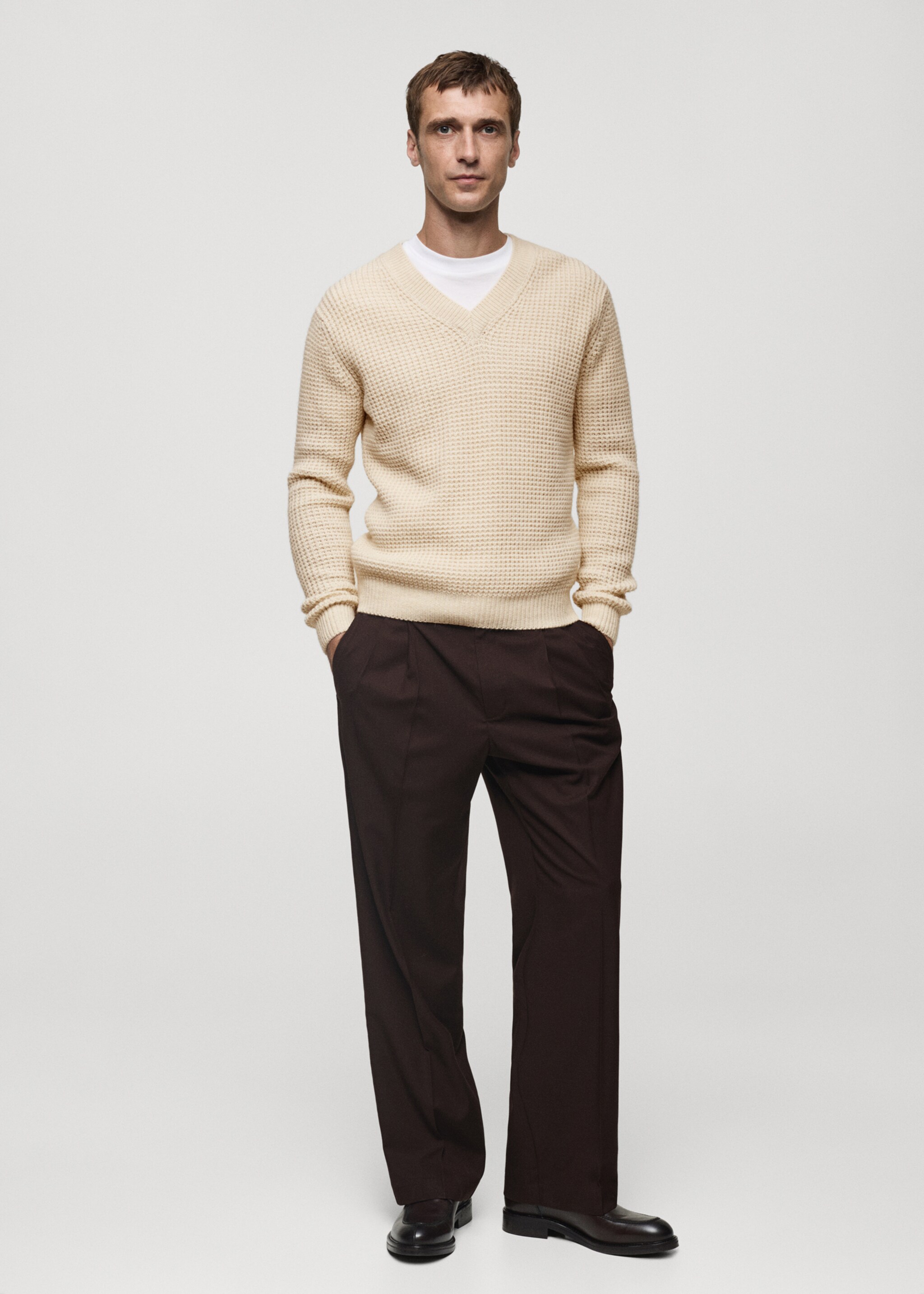 Pullover aus Alpakawolle mit V-Ausschnitt - Allgemeine Ansicht, Ecru. Ref: 77059228-00.