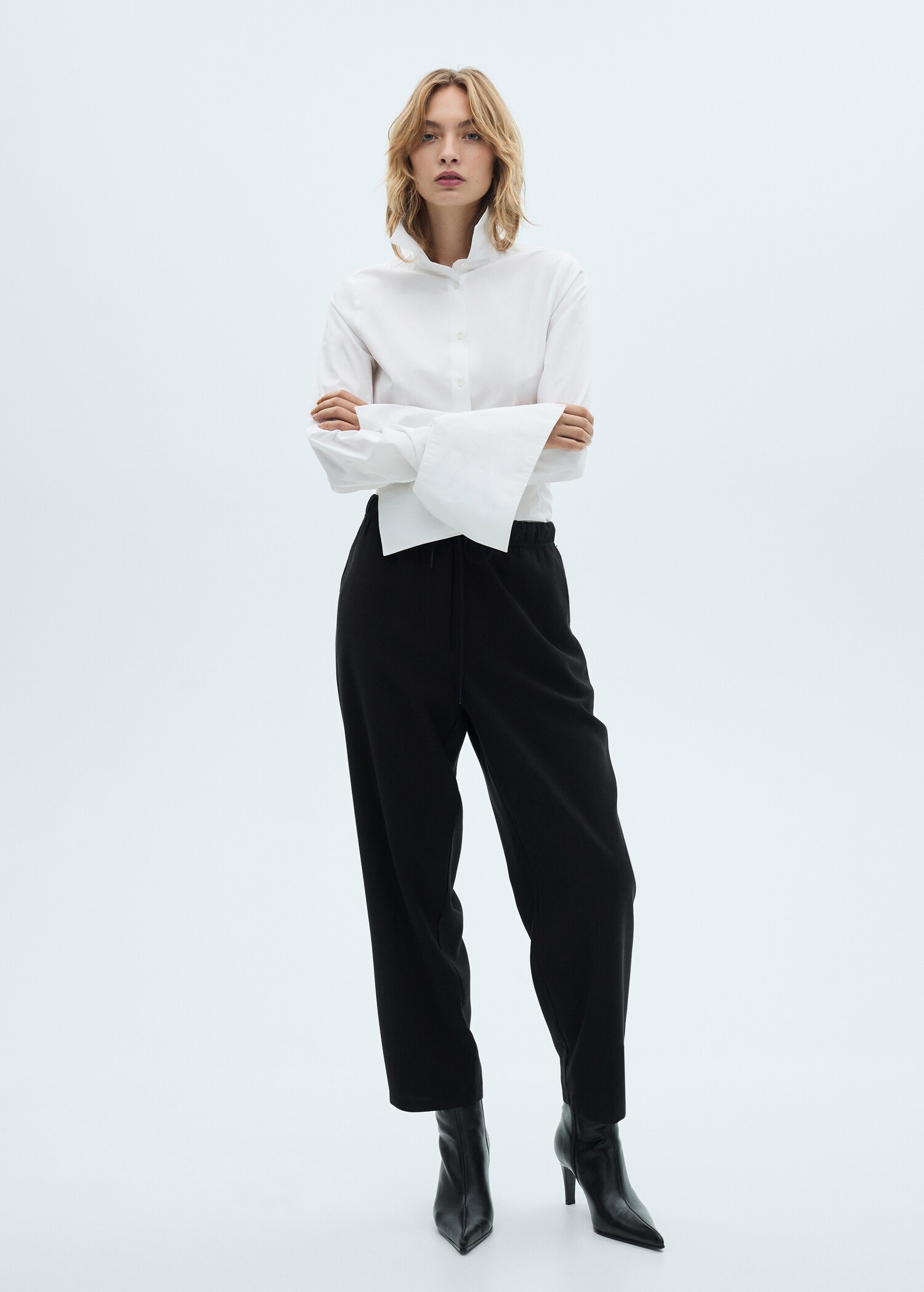 Drawstring jogger trousers - General plane