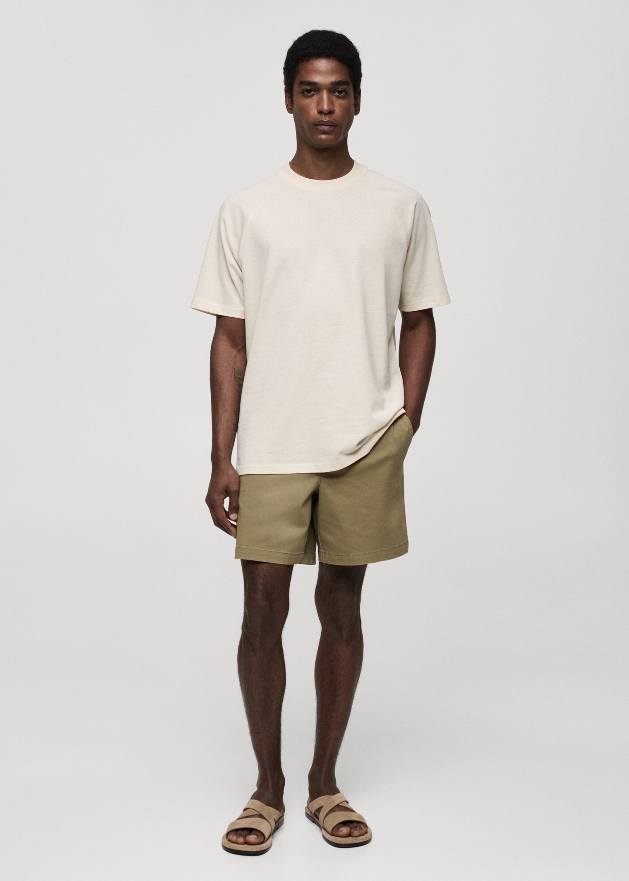 Katoenen relaxed-fit T-shirt - Overzichtstekening
