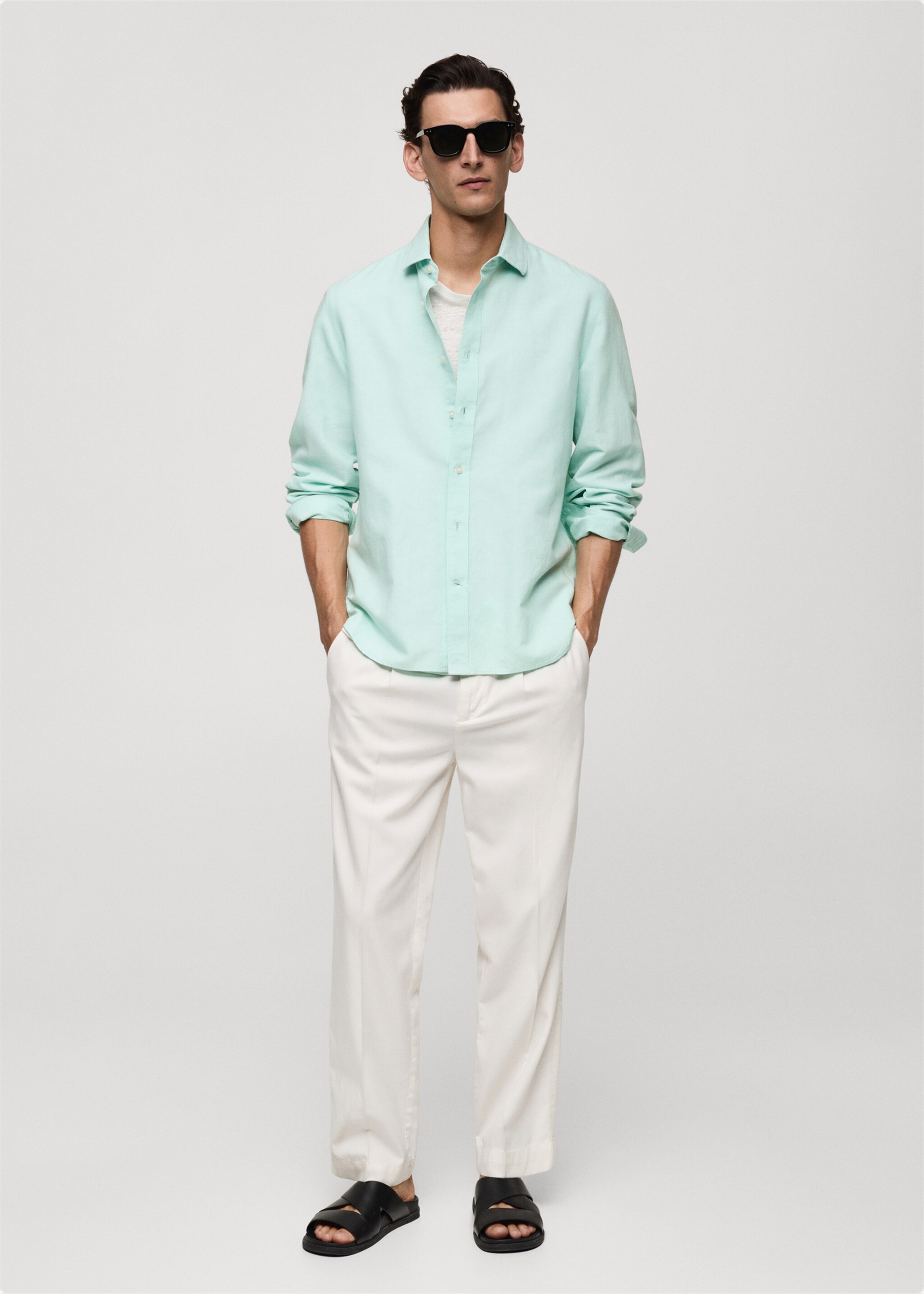 Chemise classic-fit lin - Plan général, Vert d´eau. Ref: 77060583-00.