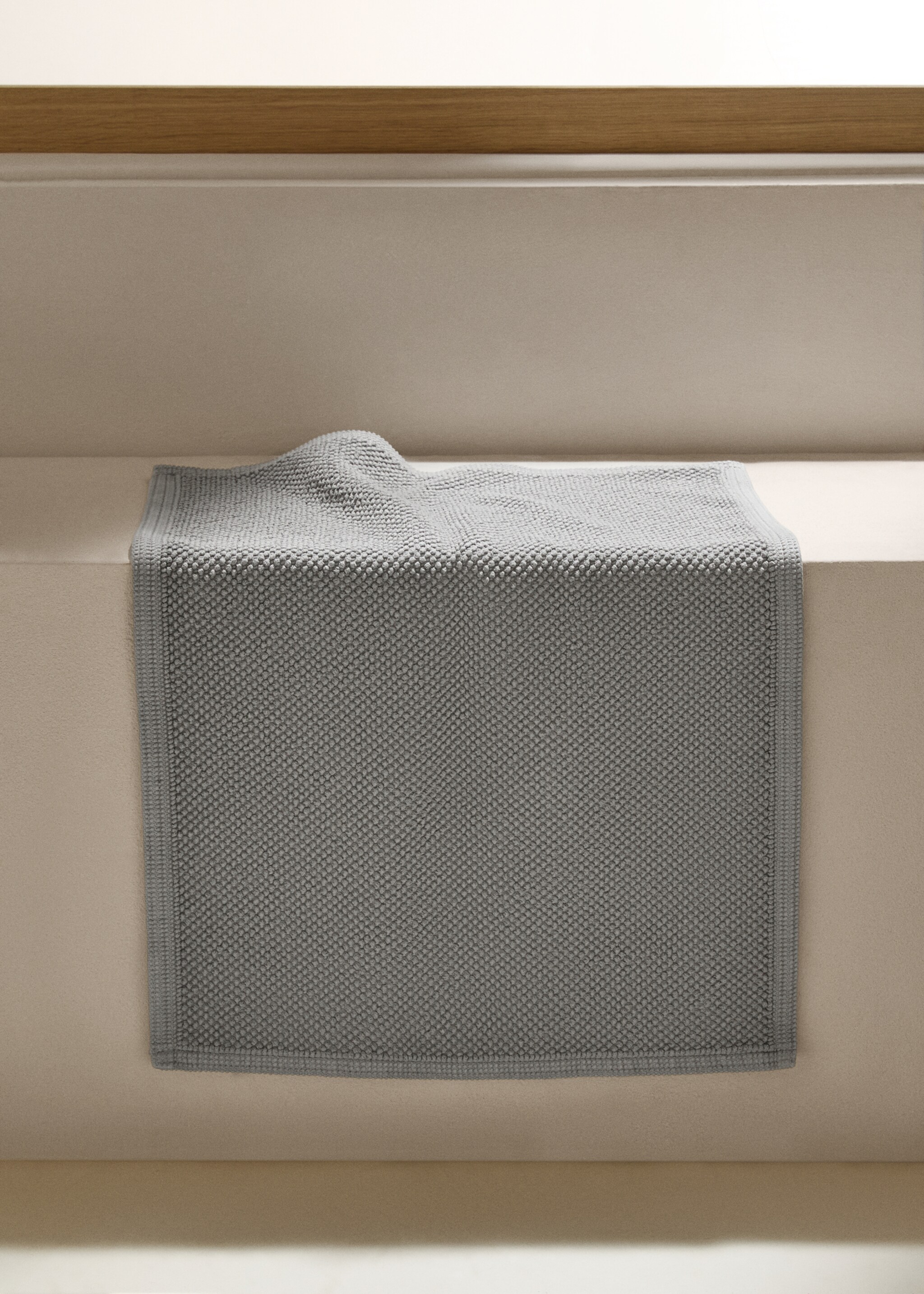 Badmat 100% bouclékatoen - Overzichtstekening, Middenbruin. Ref: 77062937-00.