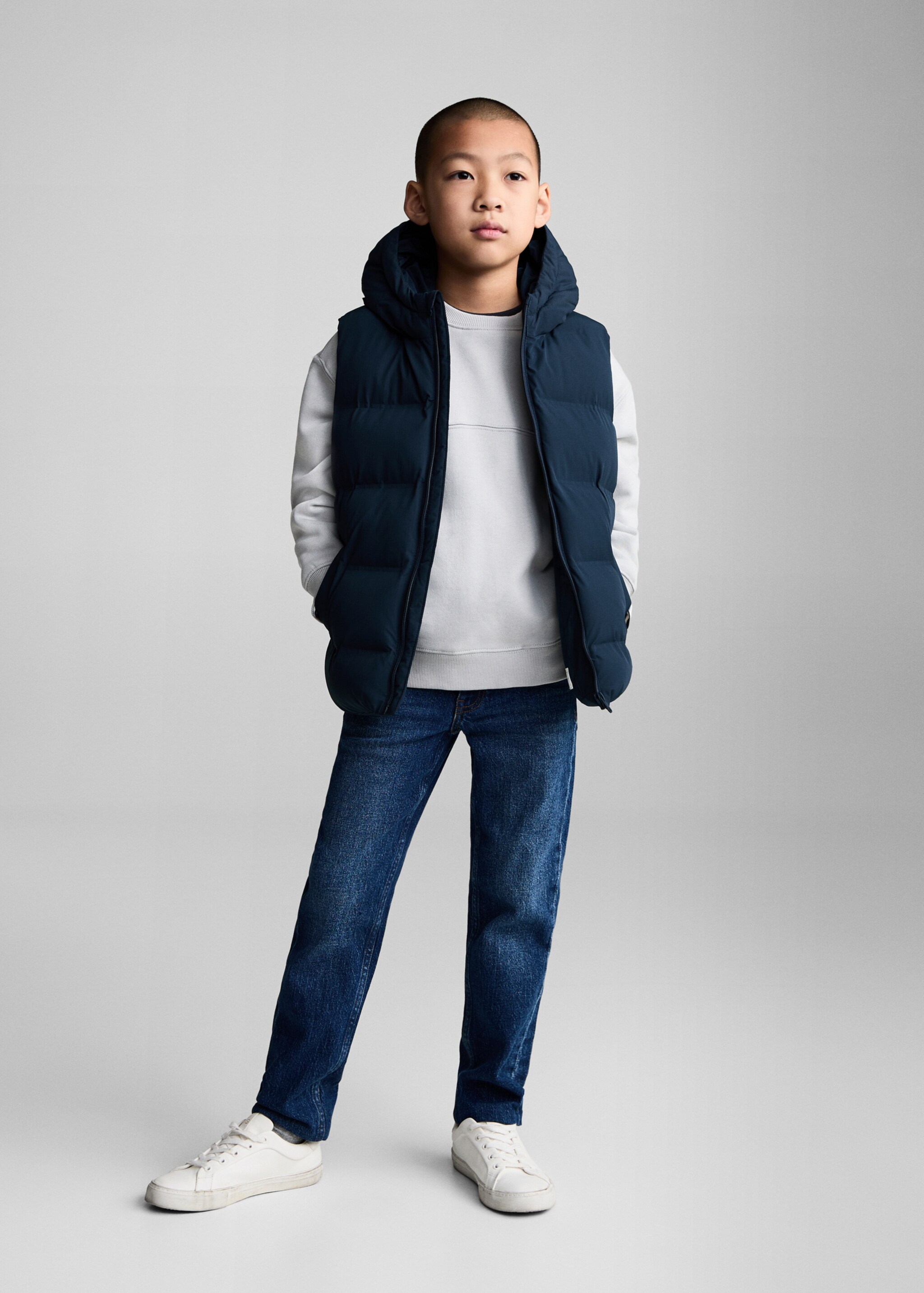 Quilted gilet with hood - General plane, Dark Navy. Ref: 77063665-00.