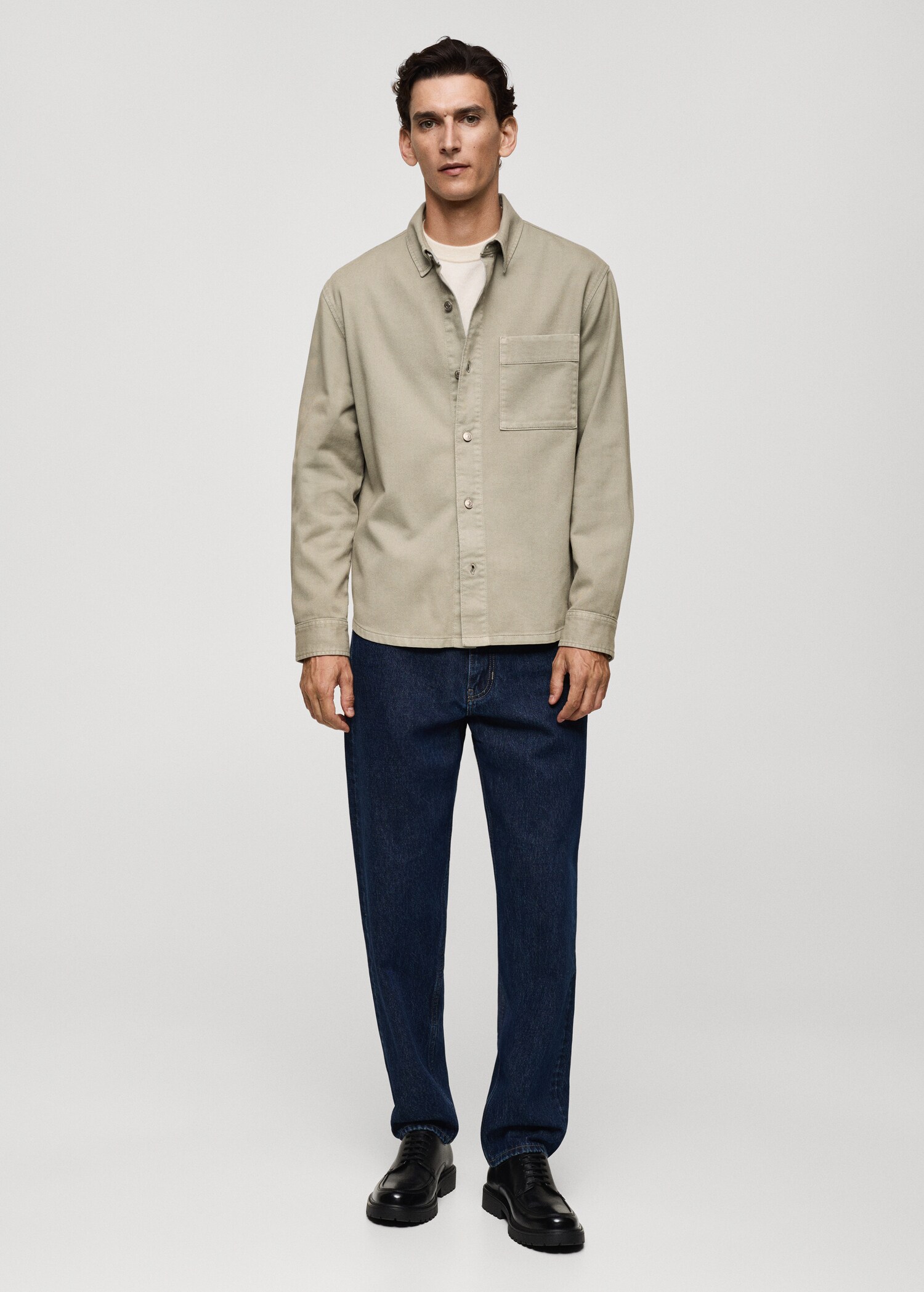 Sobrecamisa vaquera bolsillo - Plano general