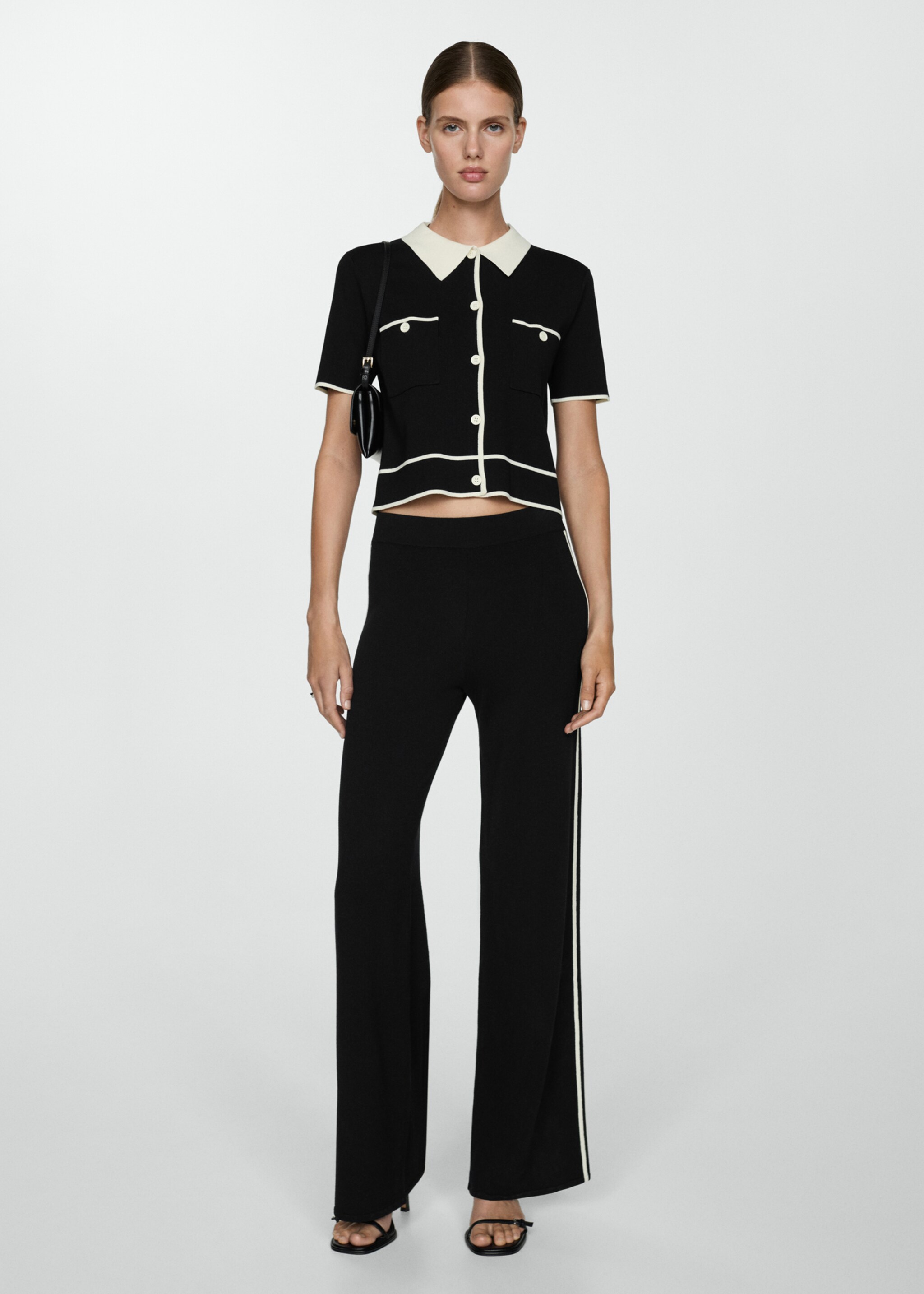 Knitted trousers with contrasting stripes - General plane, Black. Ref: 77064761-00.
