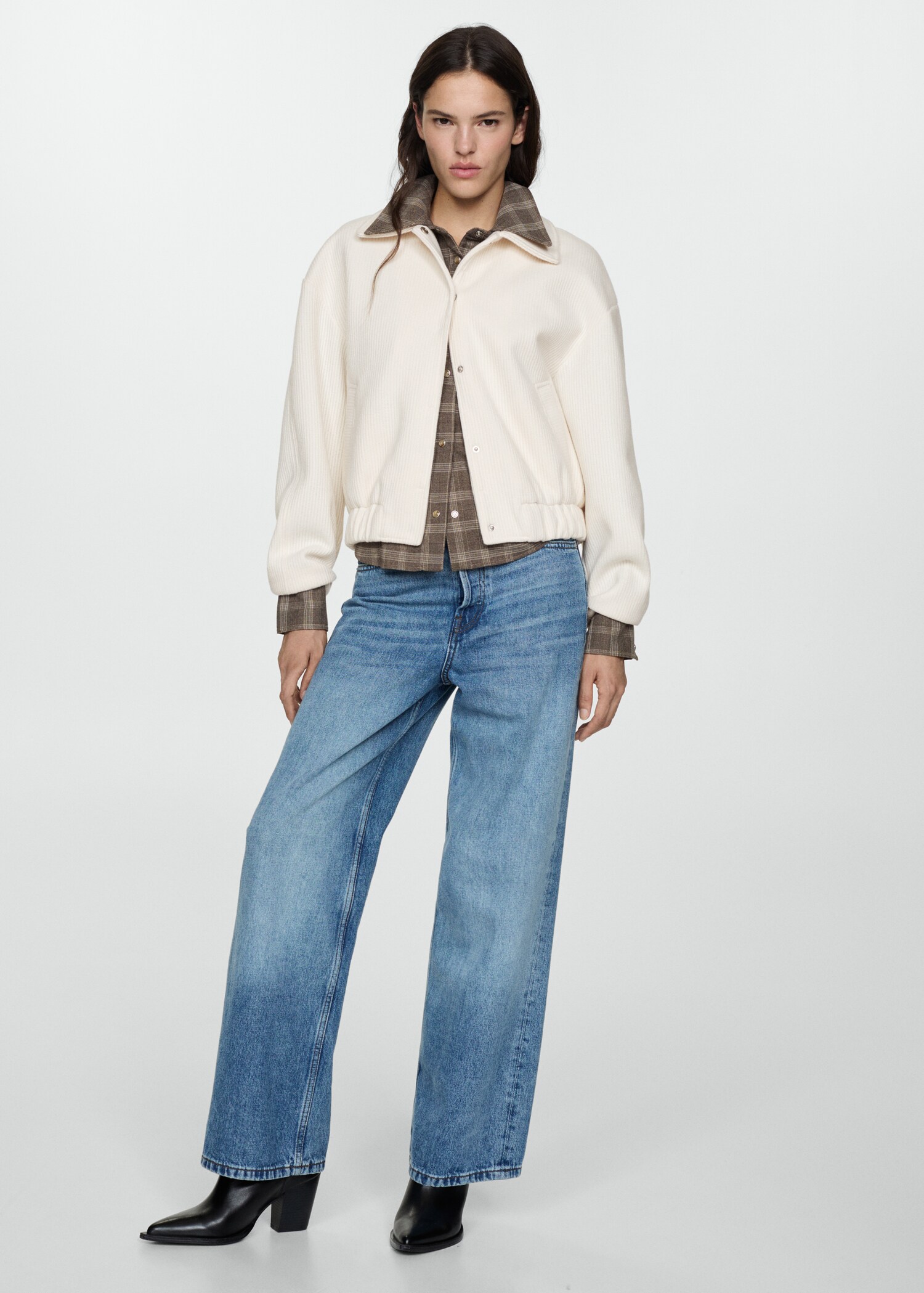 Strickjacke mit Taschen - Allgemeine Ansicht