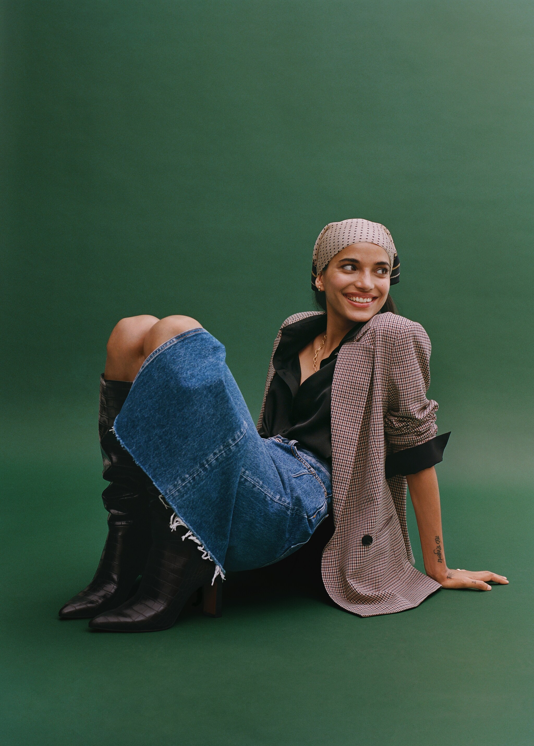 Hoher Stiefel mit Absatz - Allgemeine Ansicht