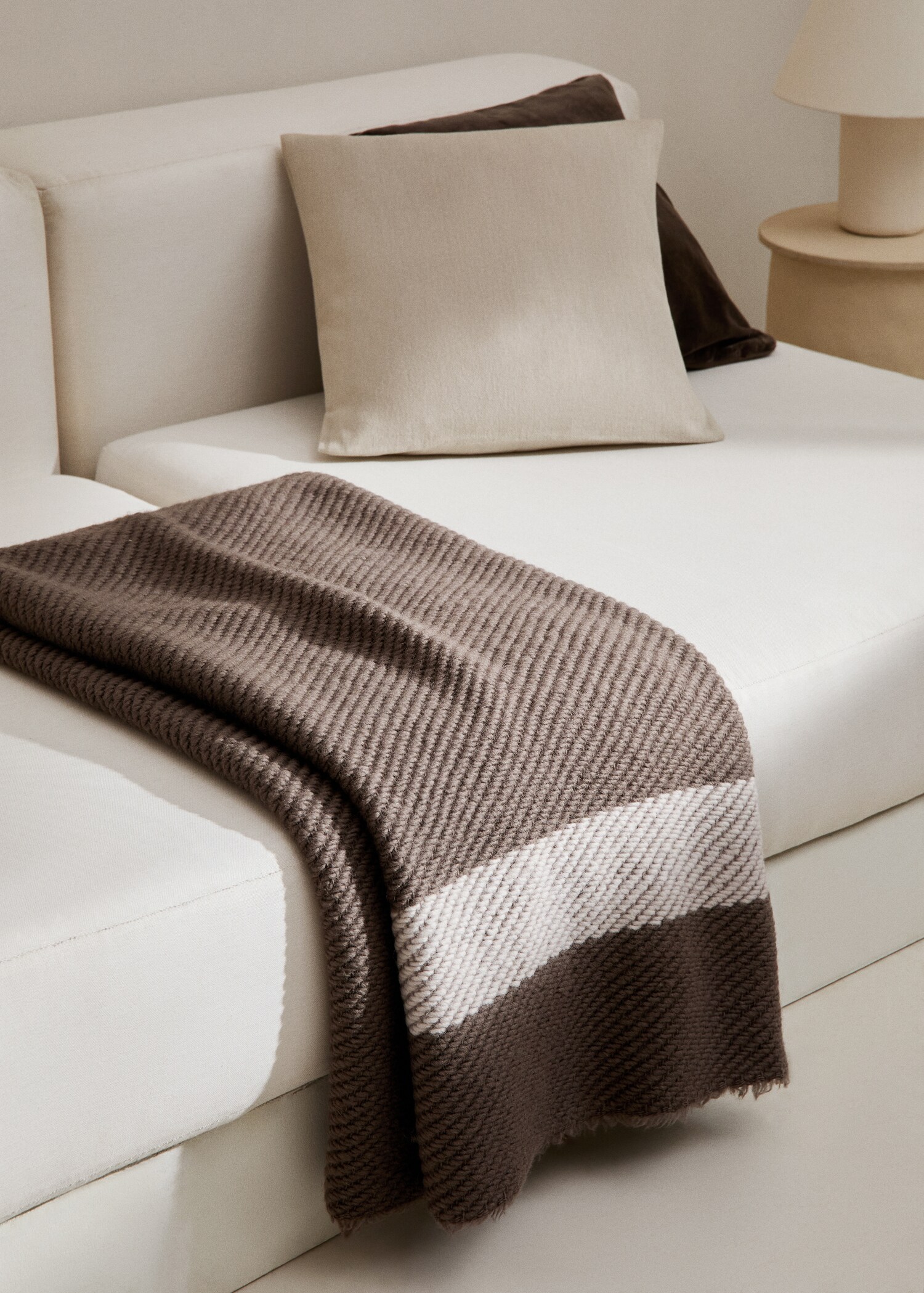 100% wool striped blanket 130x180cm - General plane