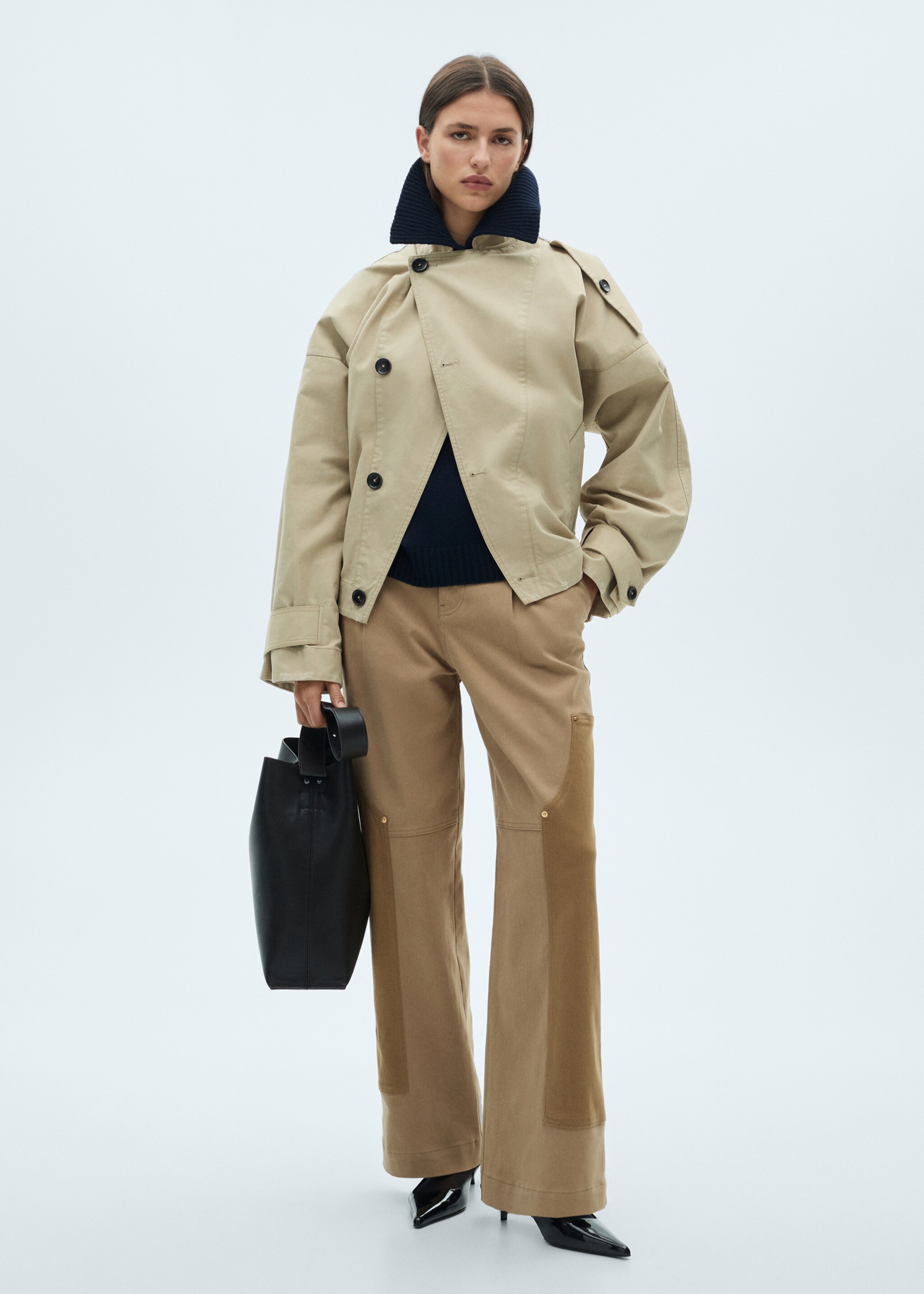 Pantalon empiècements contrastants - Plan général, Beige. Ref: 77067670-00.