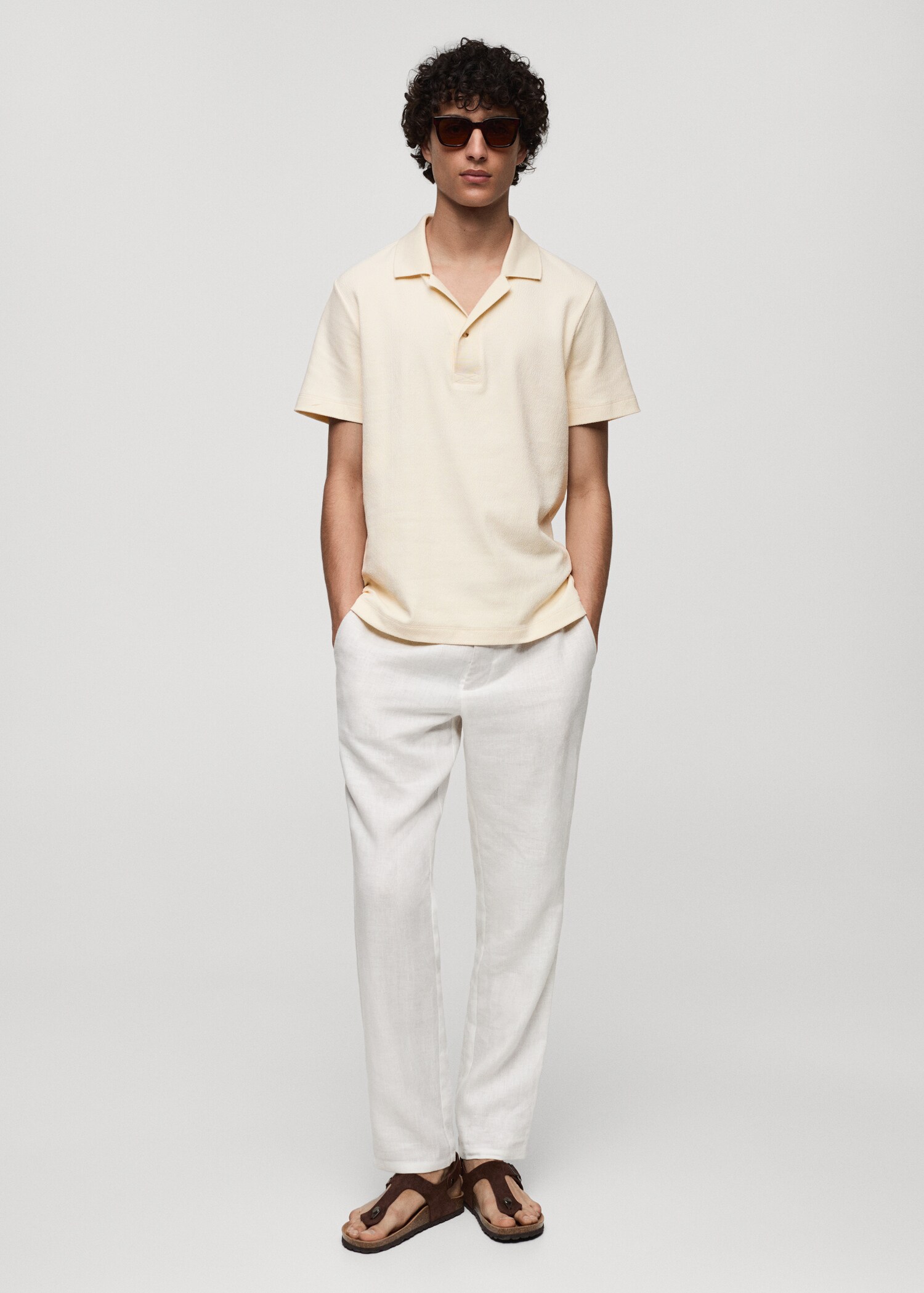 Strukturiertes Regular-Fit-Poloshirt aus Baumwolle - Allgemeine Ansicht