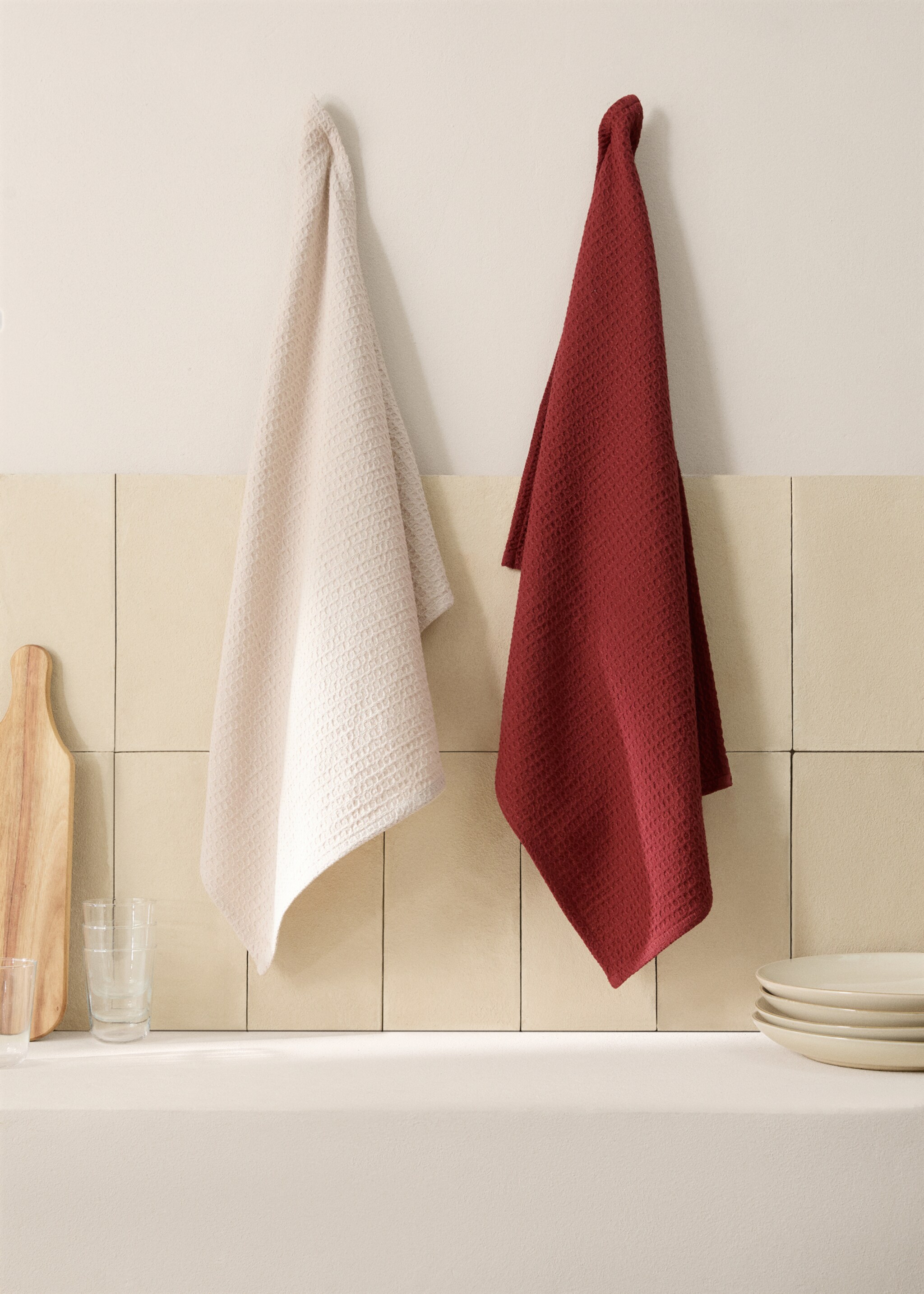 Texturiertes Küchentuch aus Baumwolle - Allgemeine Ansicht, Bordeaux. Ref: 77070623-00.