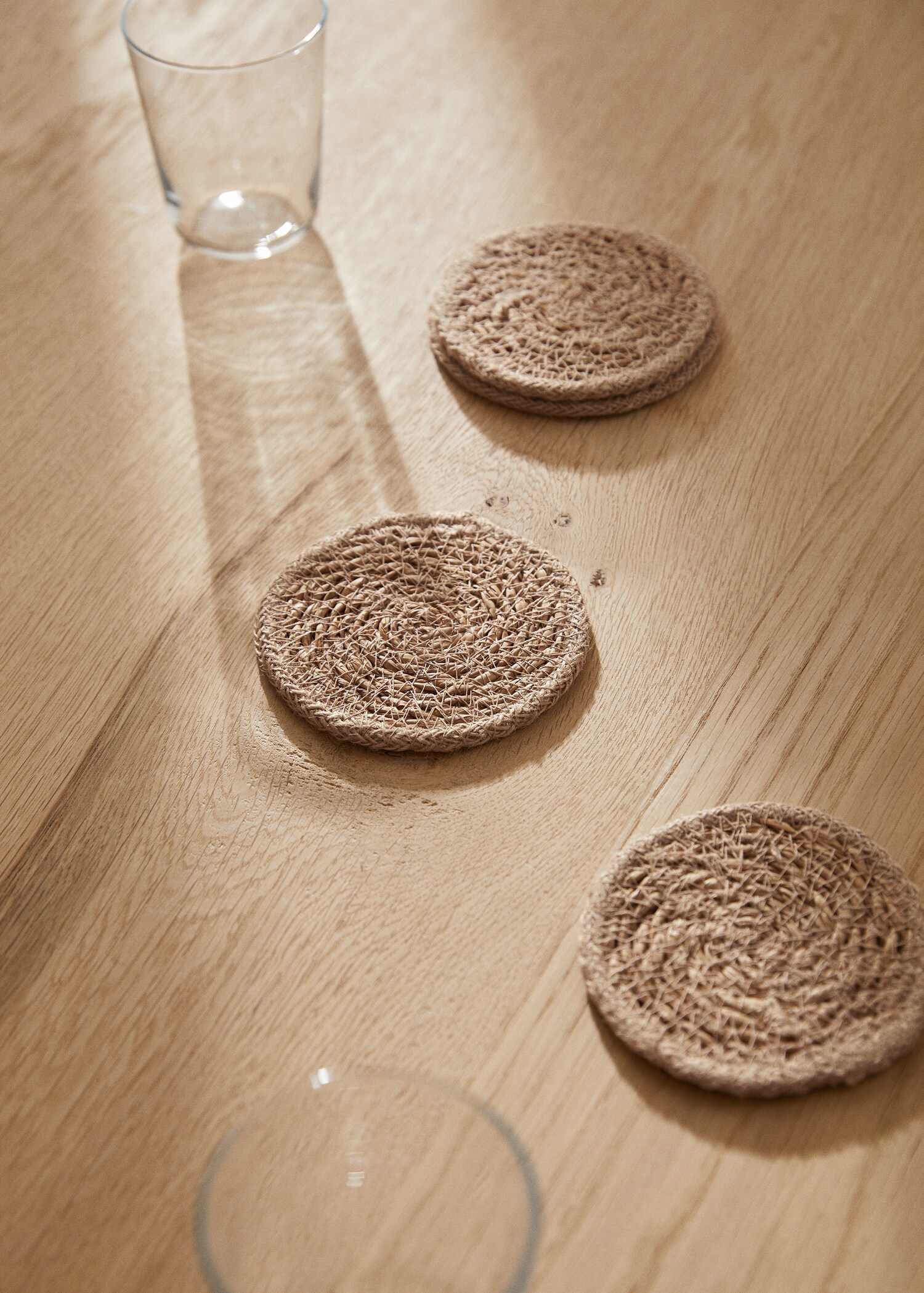 Natural fiber coasters - General plane