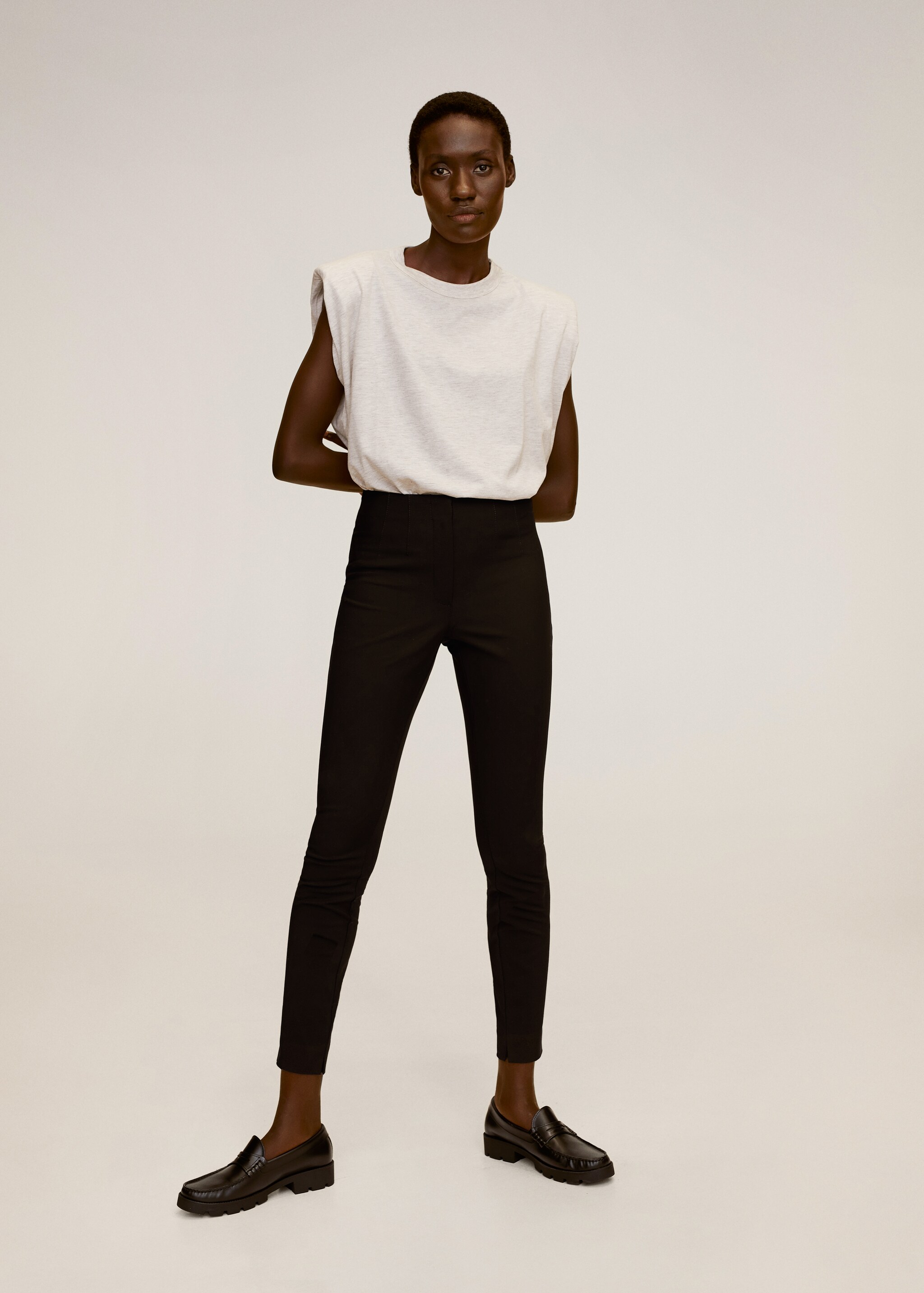 Elastic waist pants - General plane