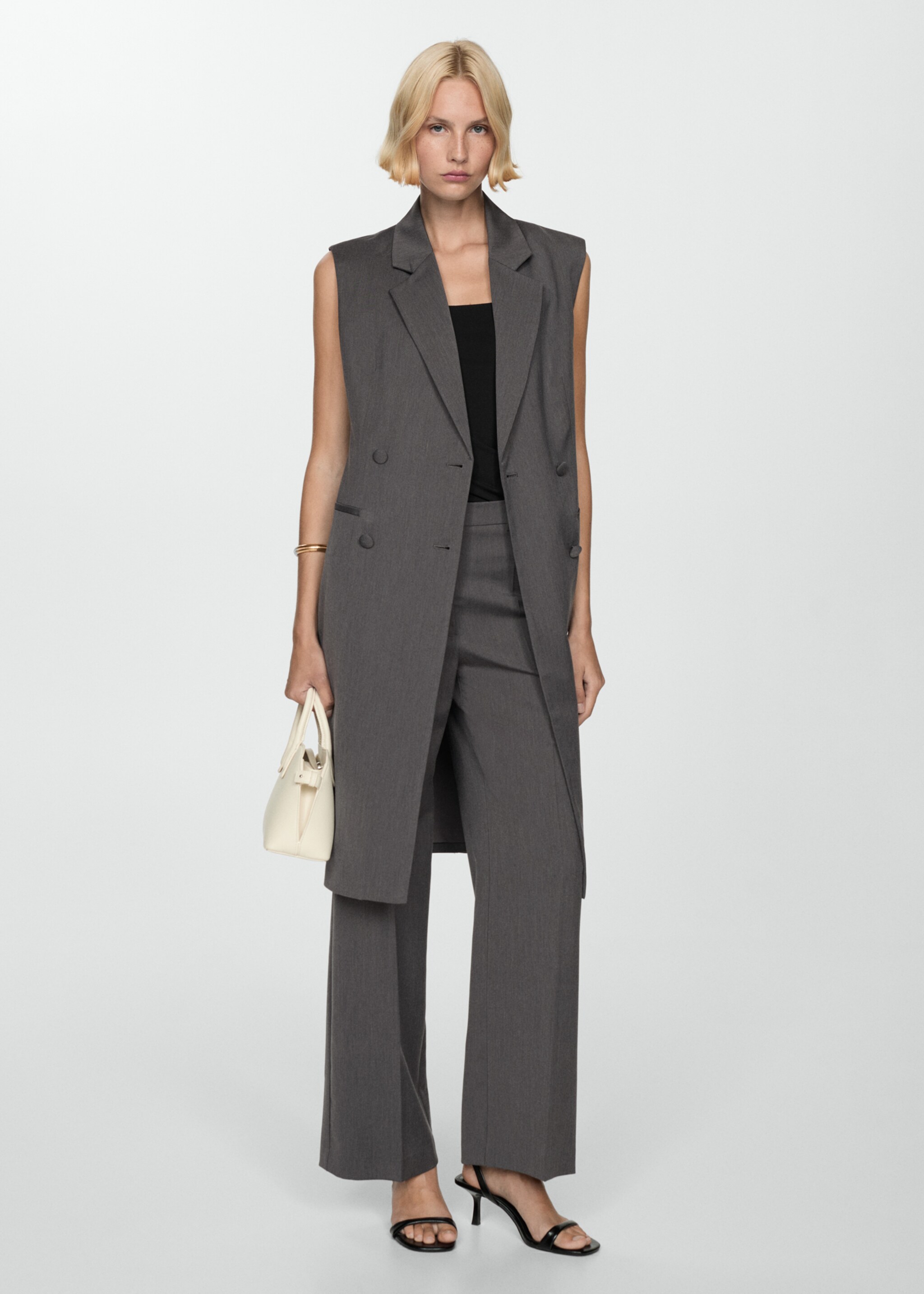 Straight-fit pleated trousers - General plane