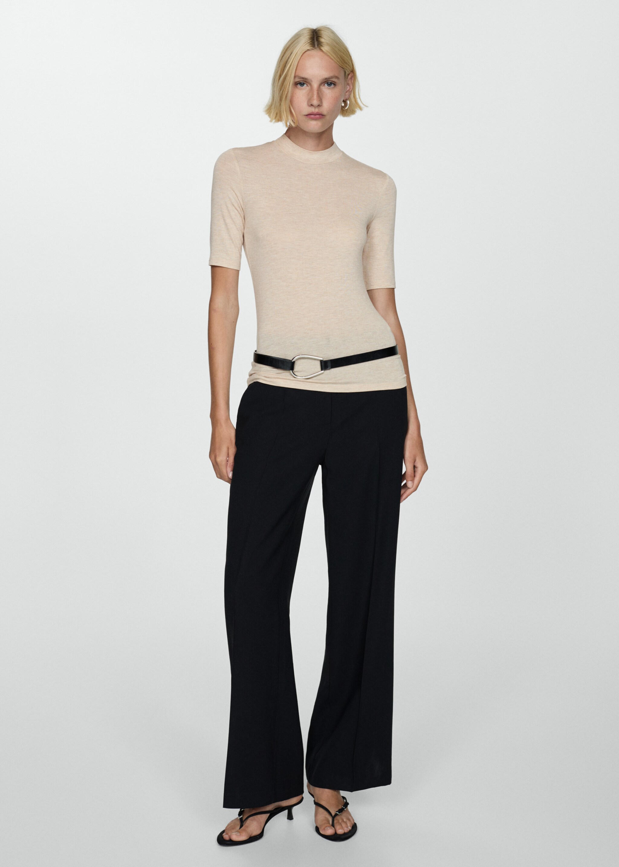 Samarreta màniga curta punt - Pla general, Sorra. Ref: 77074765-00.