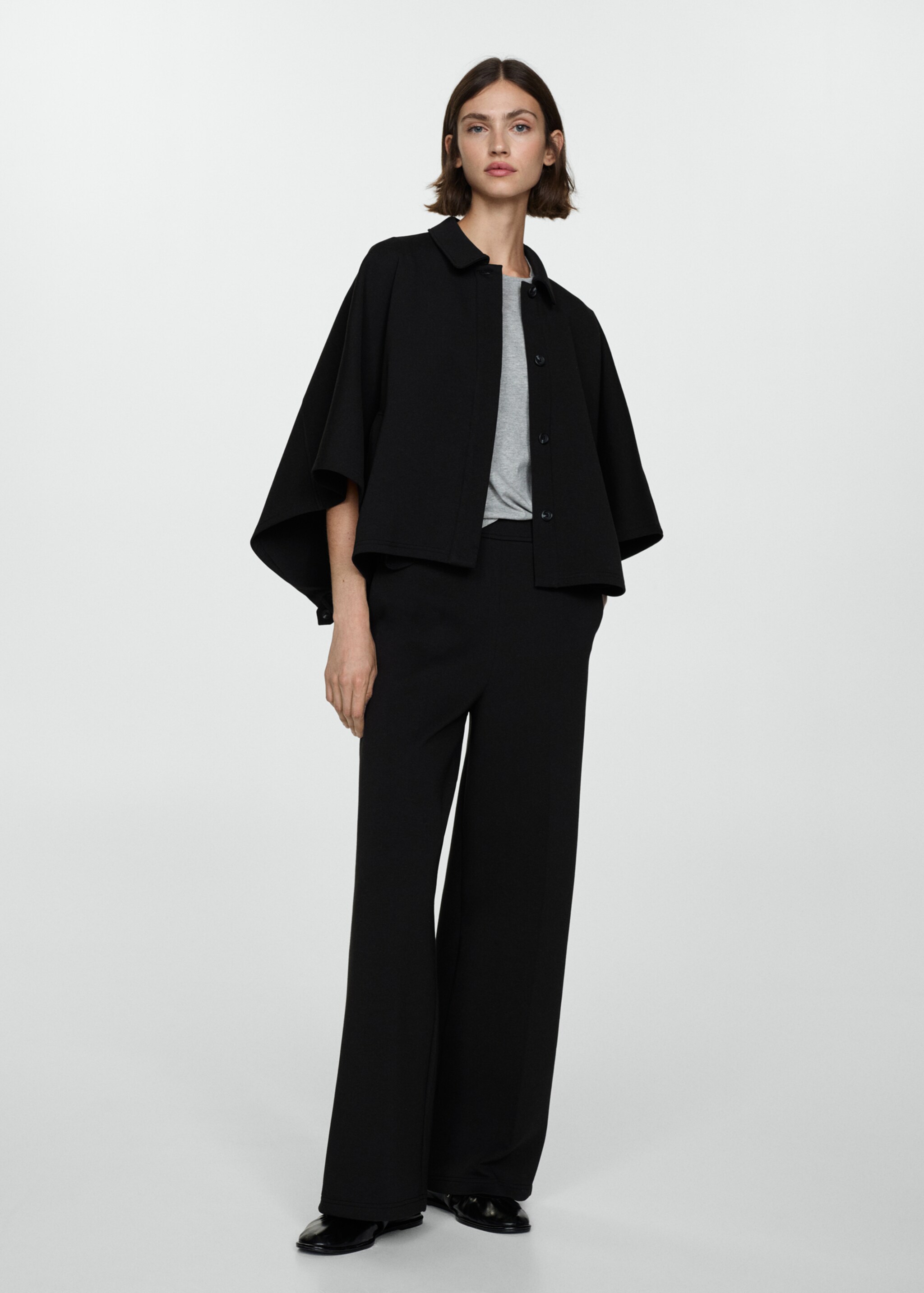 Flowy straight-fit trousers - General plane