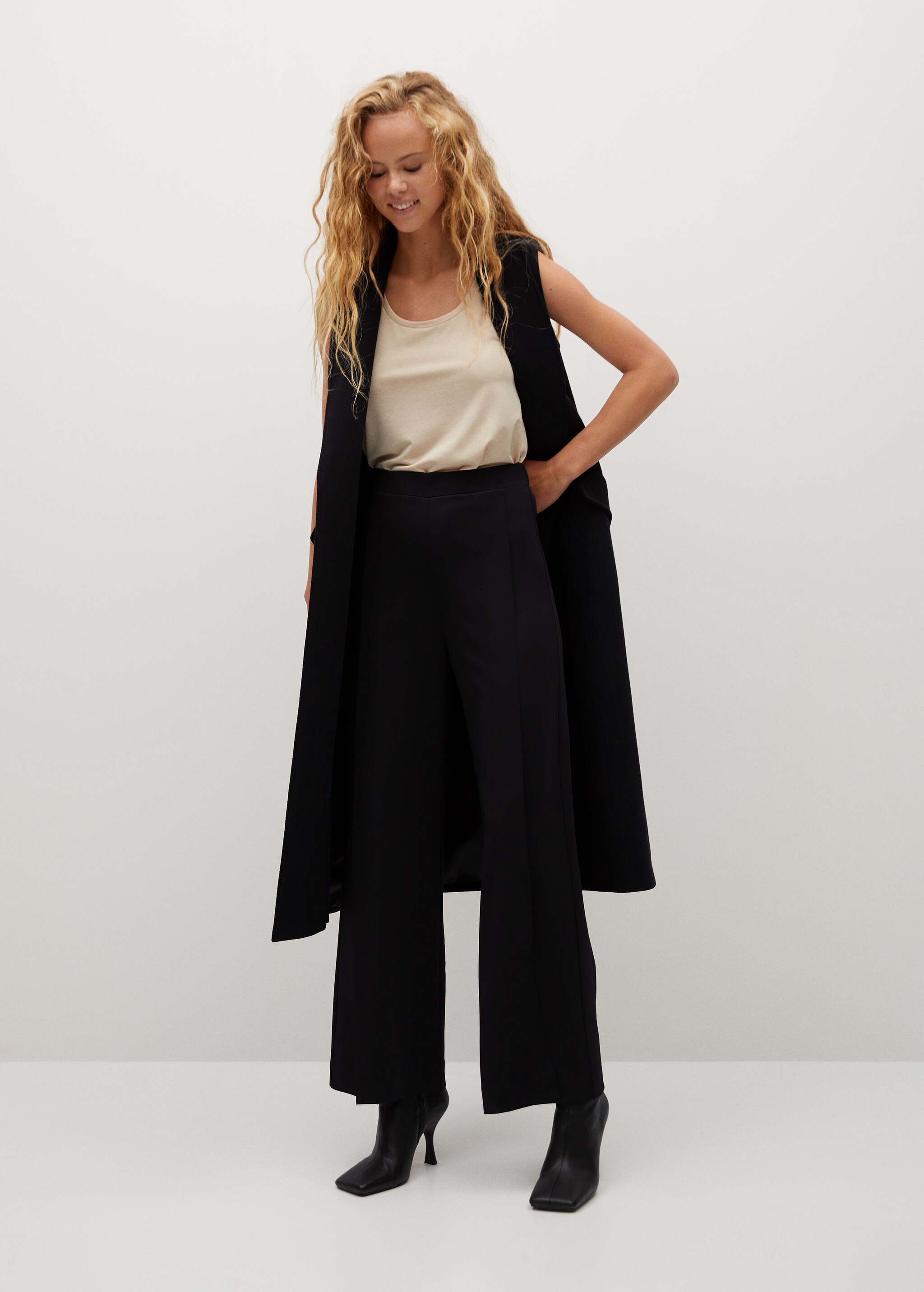 Pantalón recto pinzas - Plano general