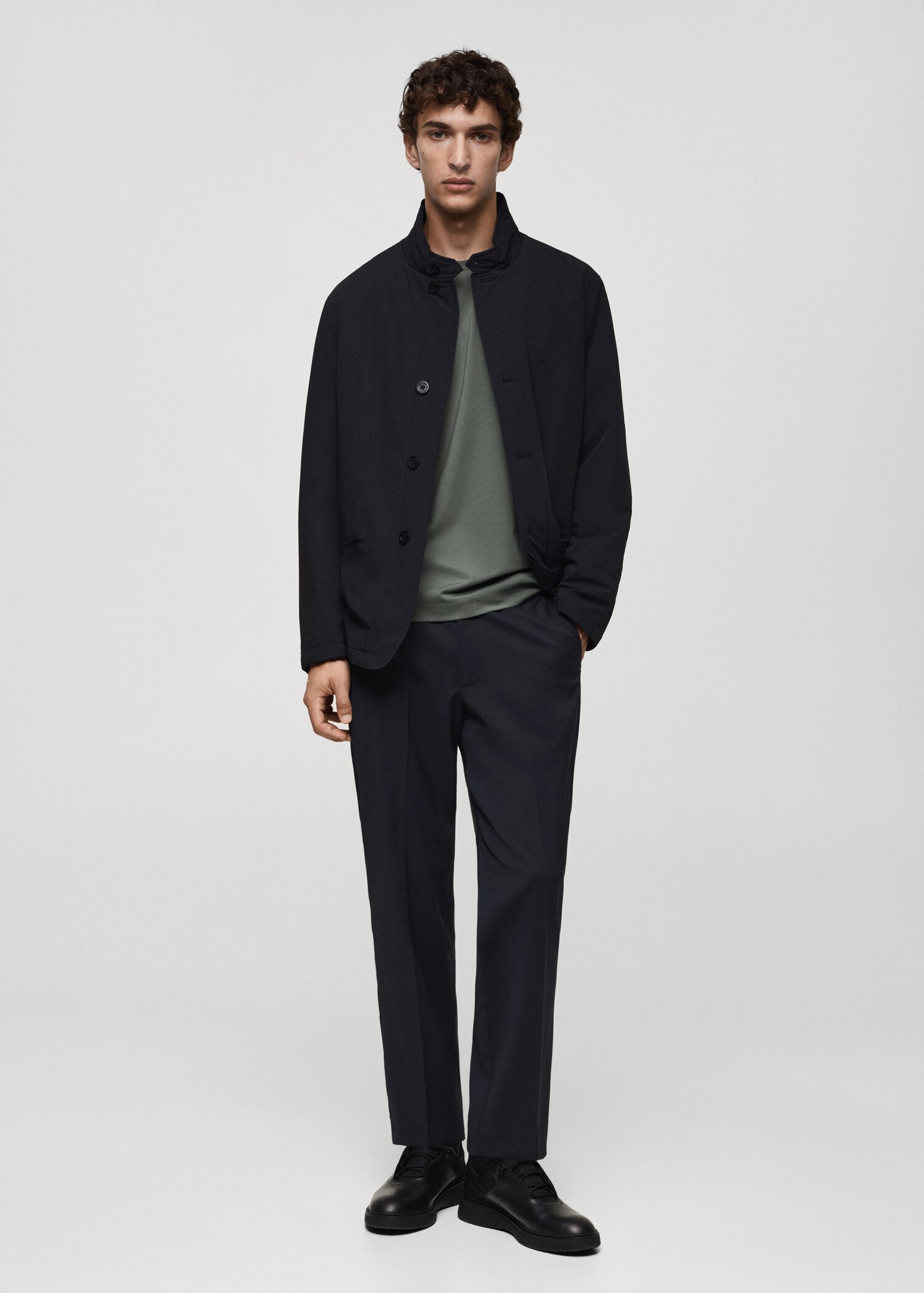Coolmax® stretch-fabric slim-fit pants - General plane