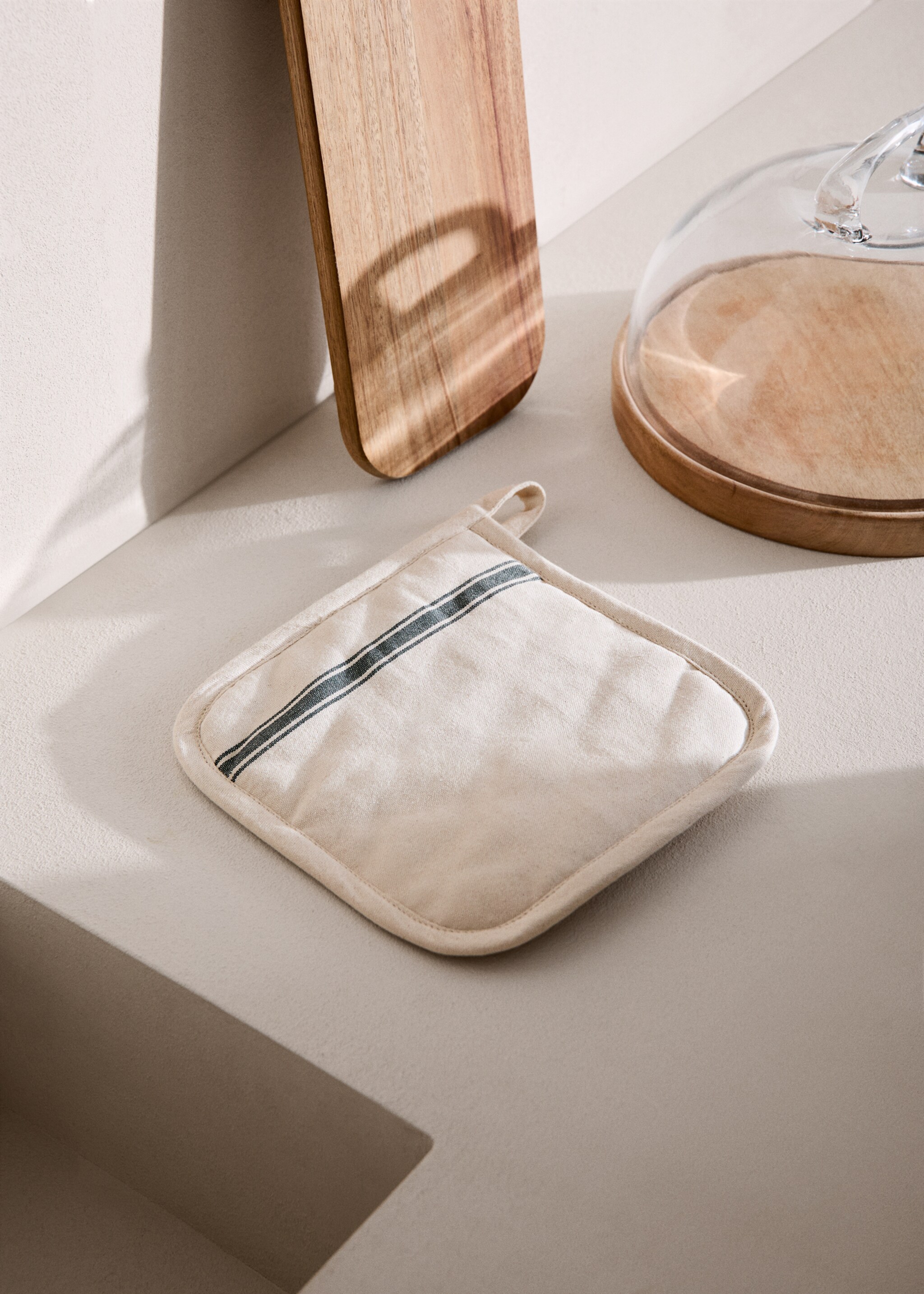 Gant de cuisine 100 % coton détail rayure - Plan général, Gris anthracite. Ref: 77077667-00.