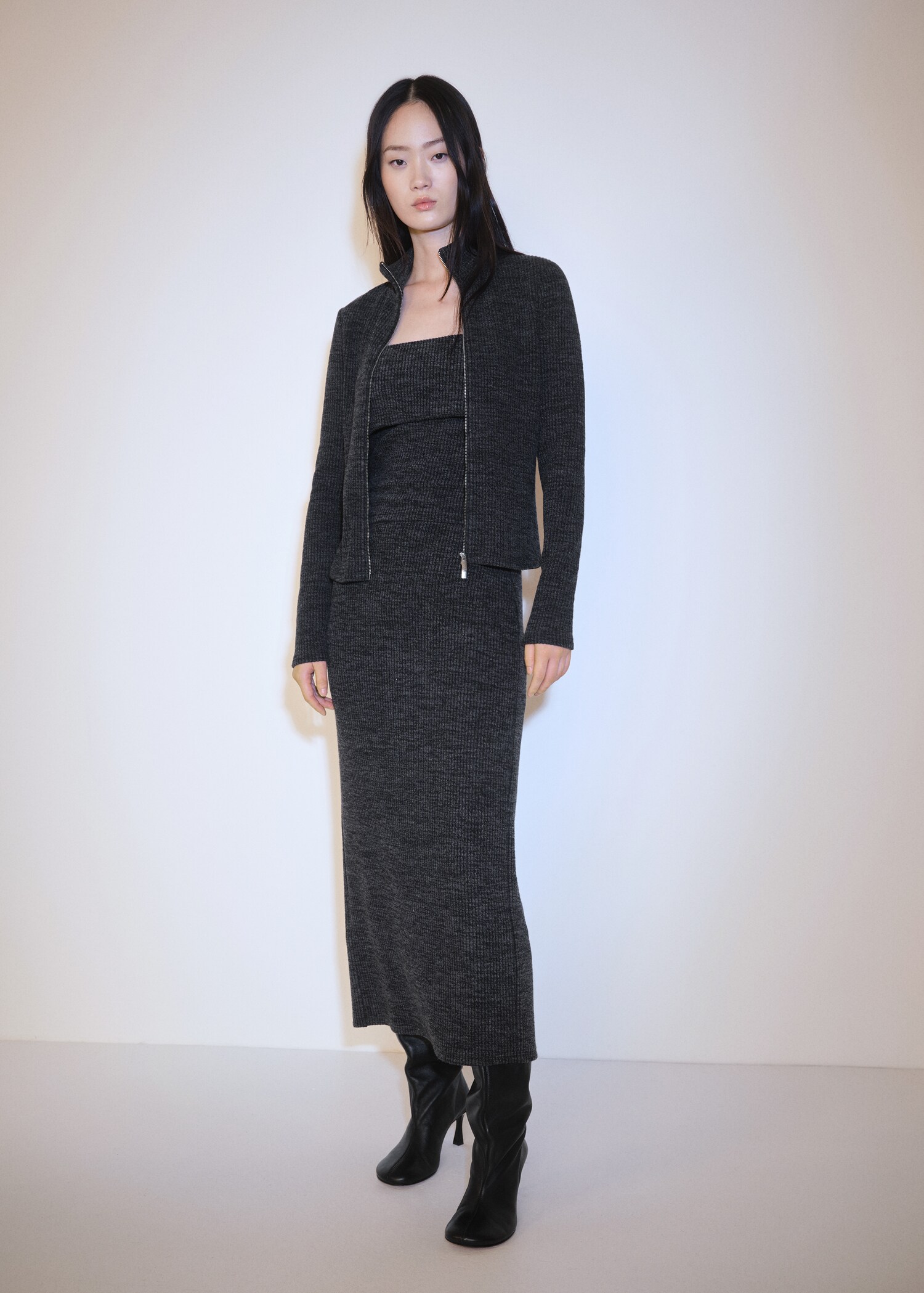 Top escot girat - Pla general