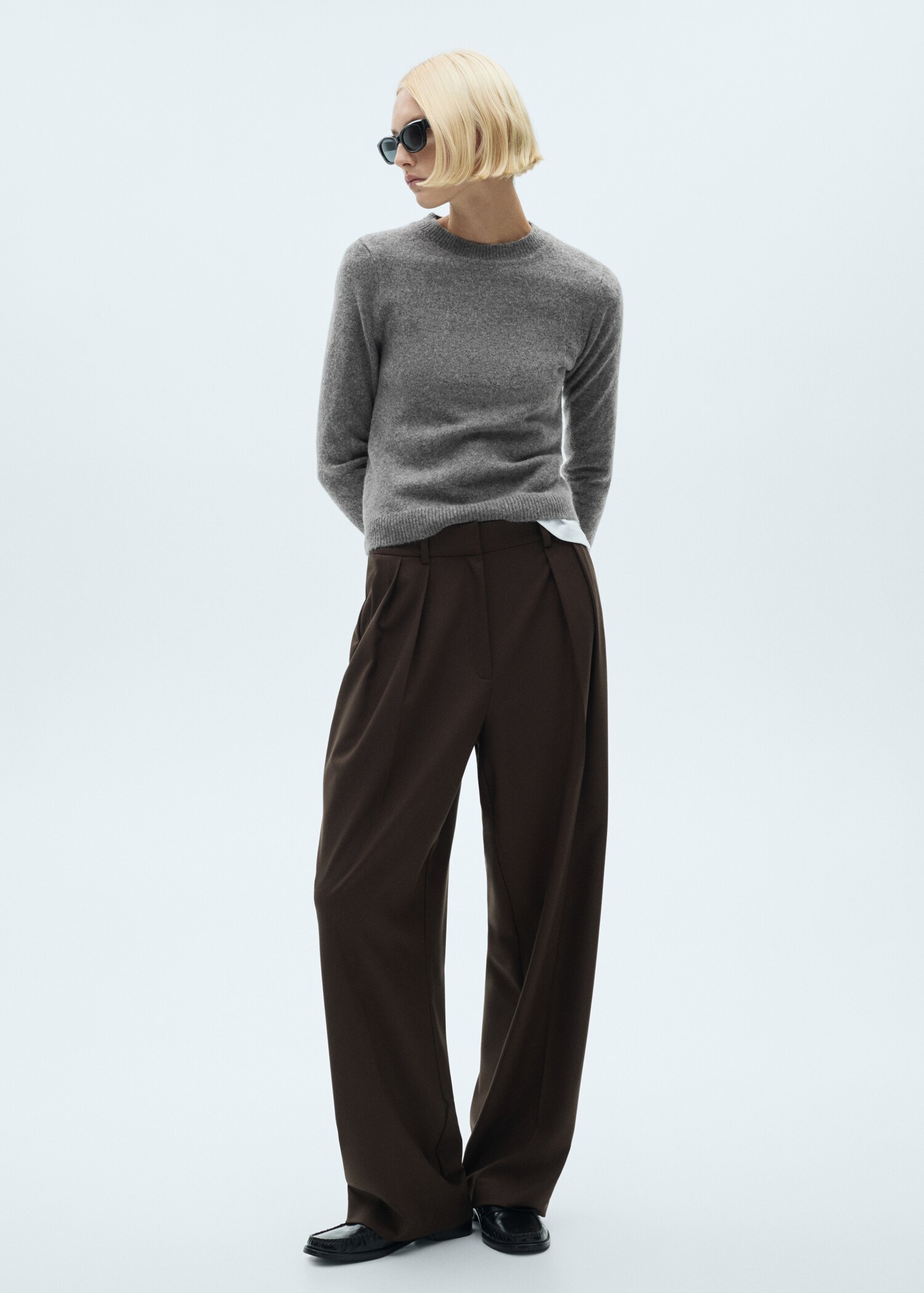 Long-sleeve knitted sweater - General plane