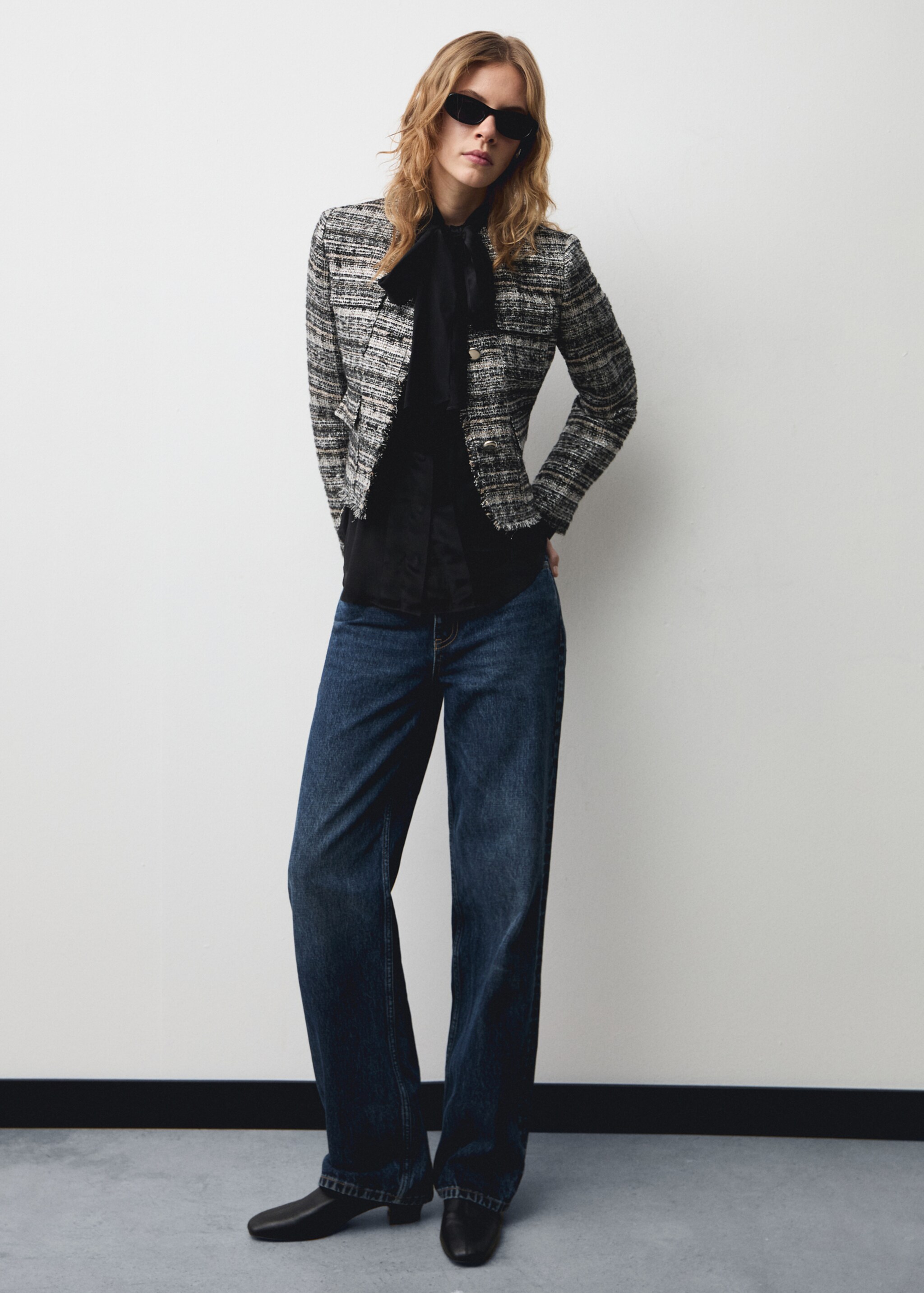 Satin shirt with bow - General plane, Black. Ref: 77079055-00.