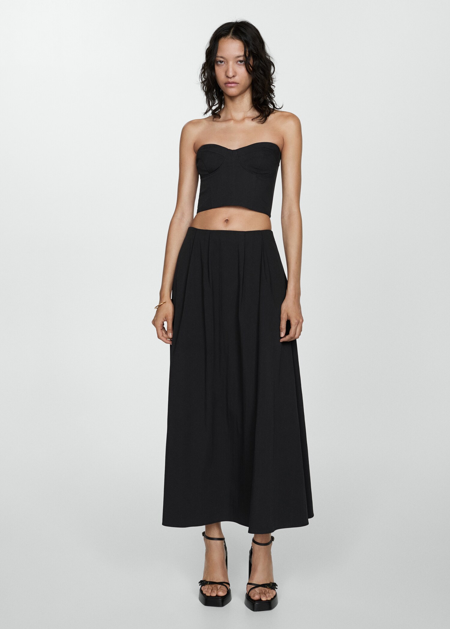 Schulterfreies Crop-Top - Allgemeine Ansicht