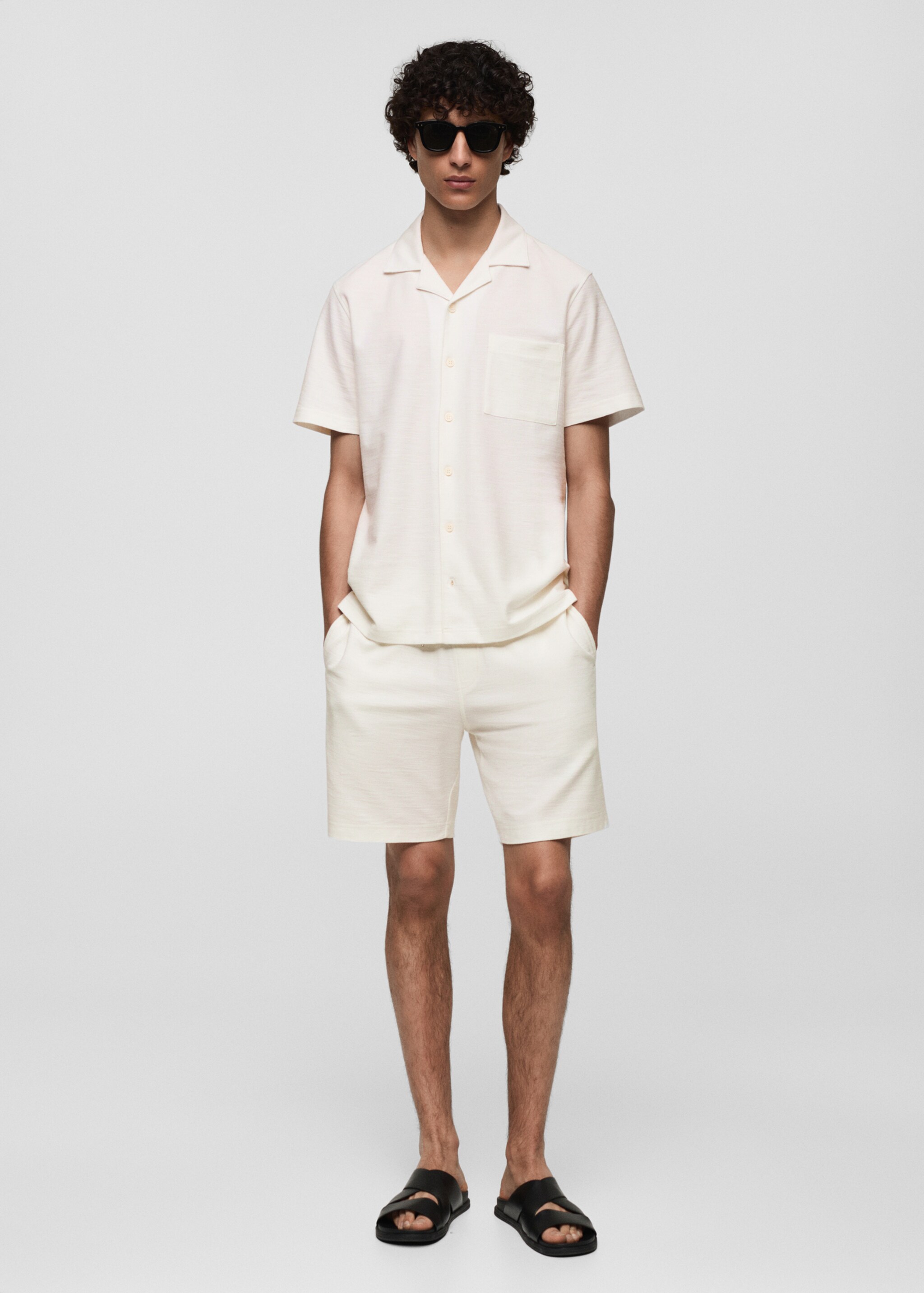 Chest-pocket cotton shirt - General plane