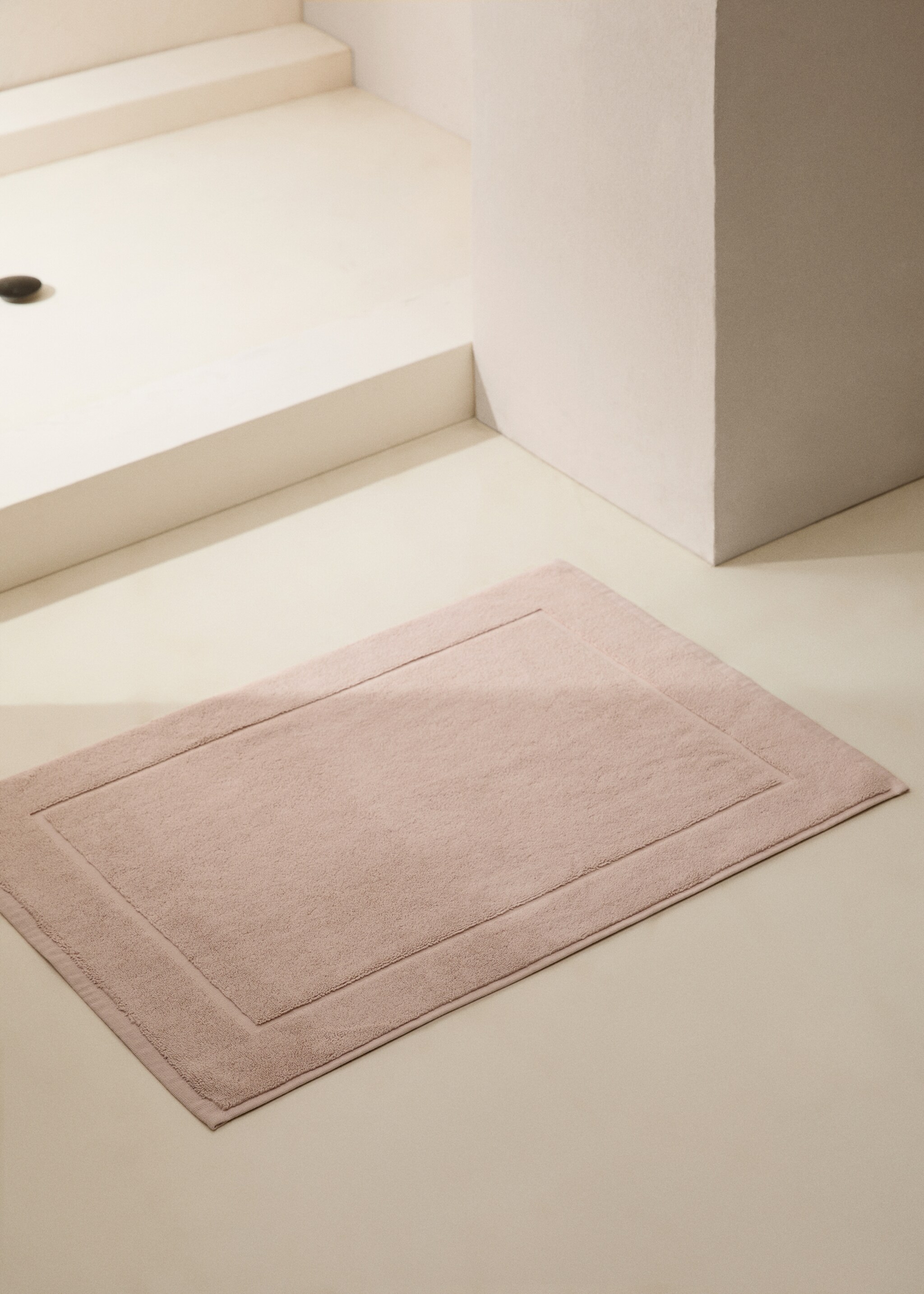 100% cotton bath mat - General plane, Pale Pink. Ref: 77080632-00.