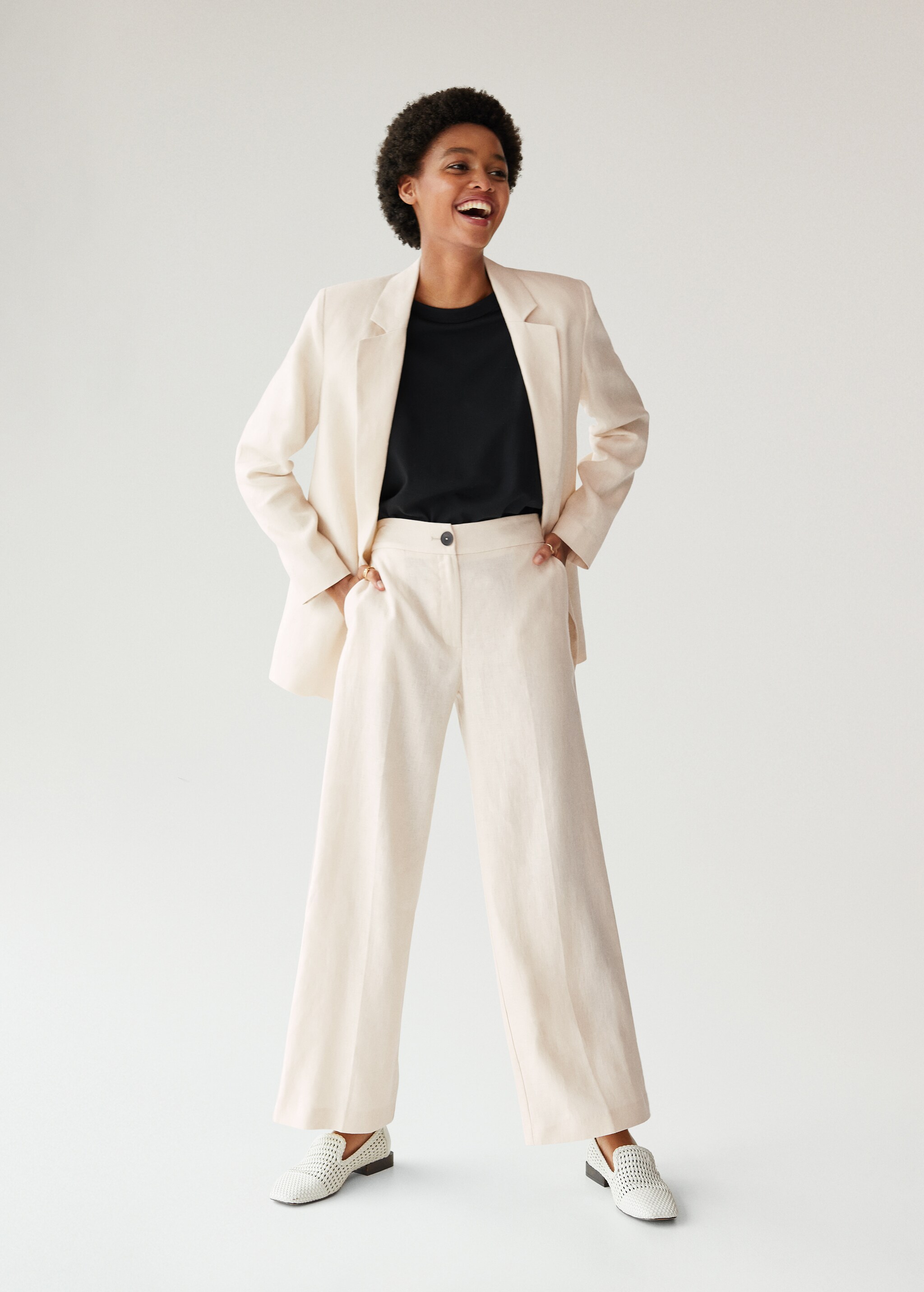 Pantalón traje lino - Plano general
