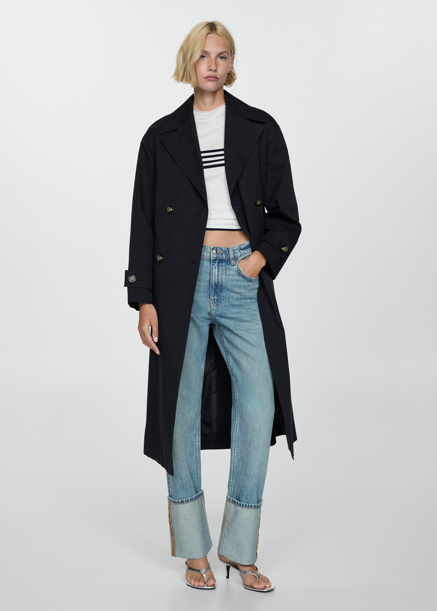 Long double-breasted trench coat - General plane