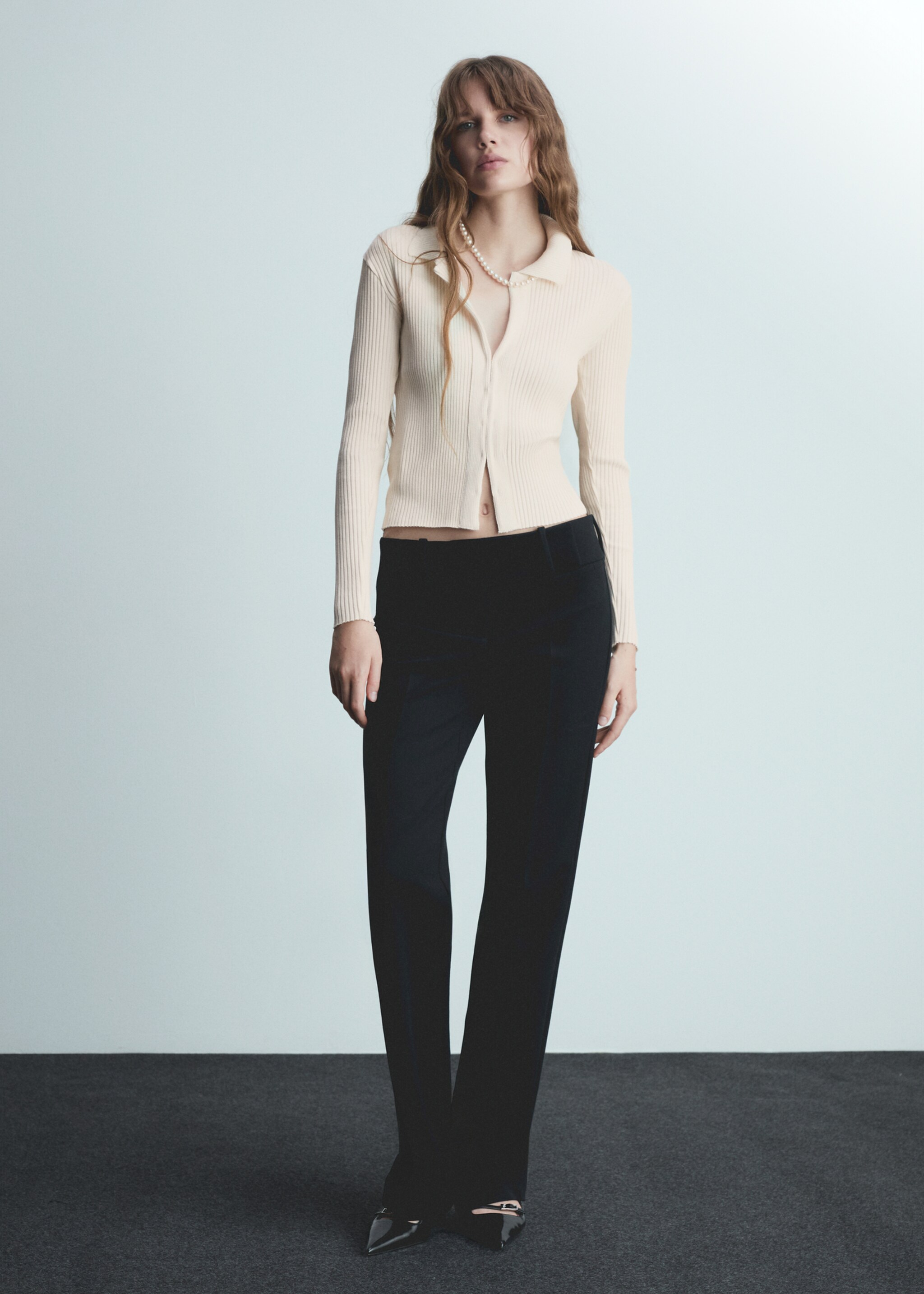 Ribbed cardigan with hooks - General plane, Ecru. Ref: 77085669-00.