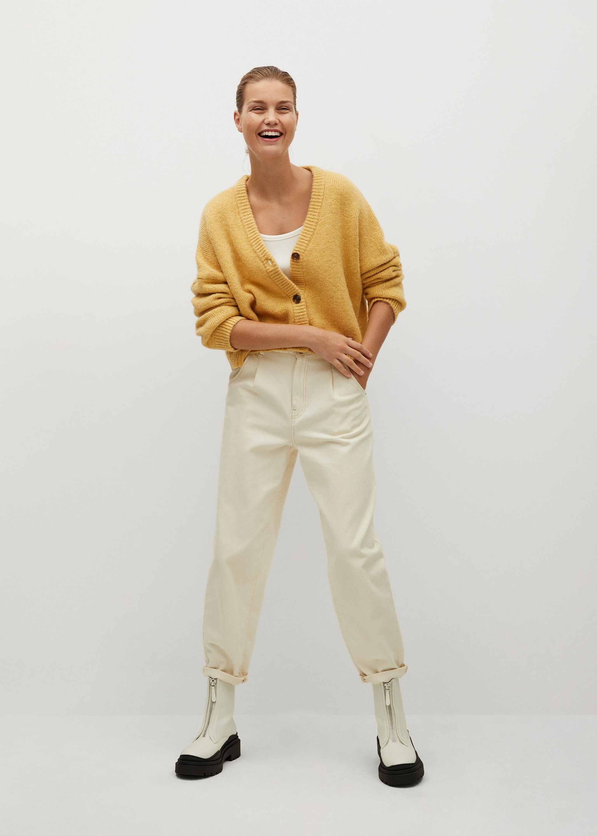 Button knit cardigan - General plane