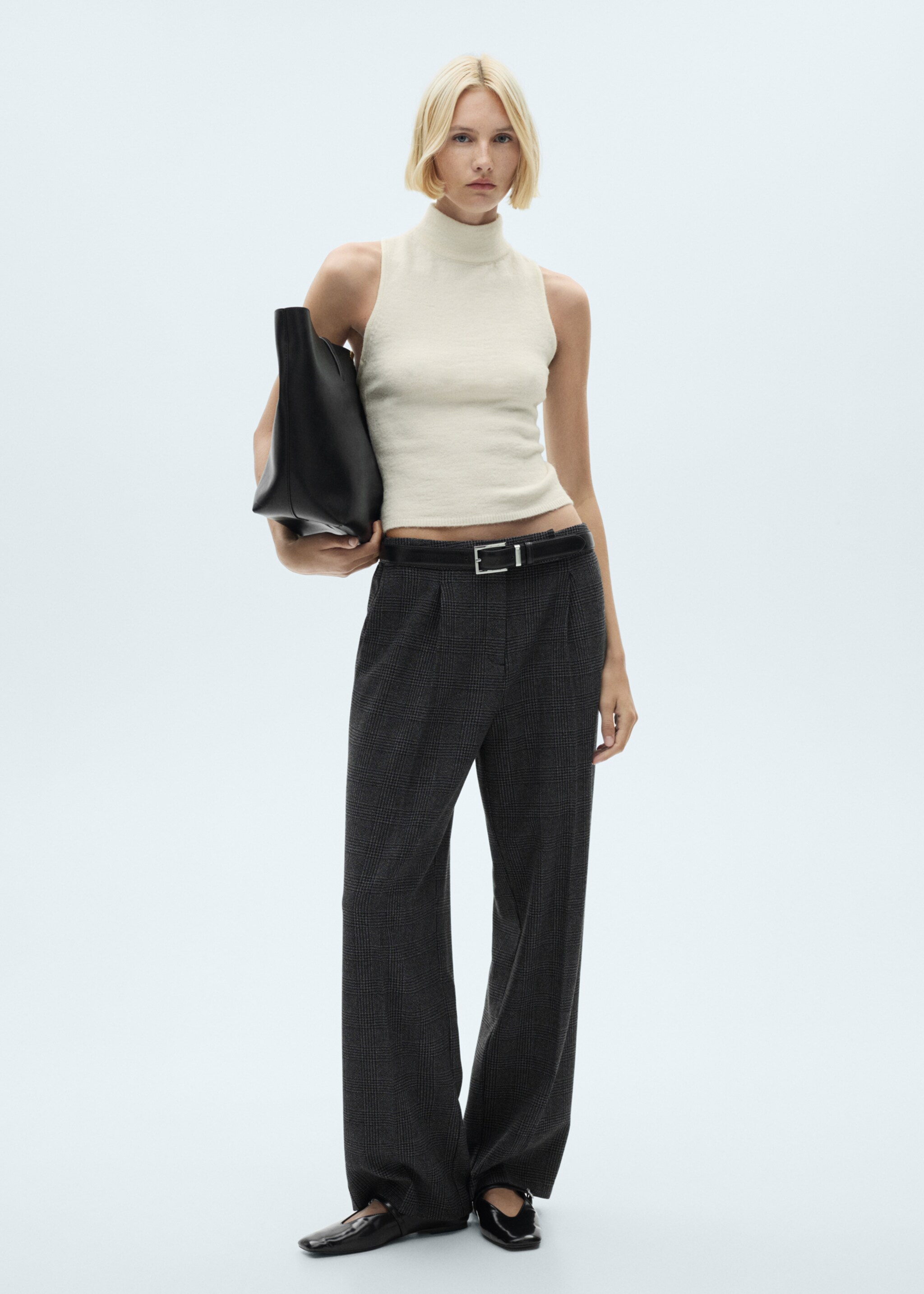 Open back knitted top - General plane, Ecru. Ref: 77087661-00.