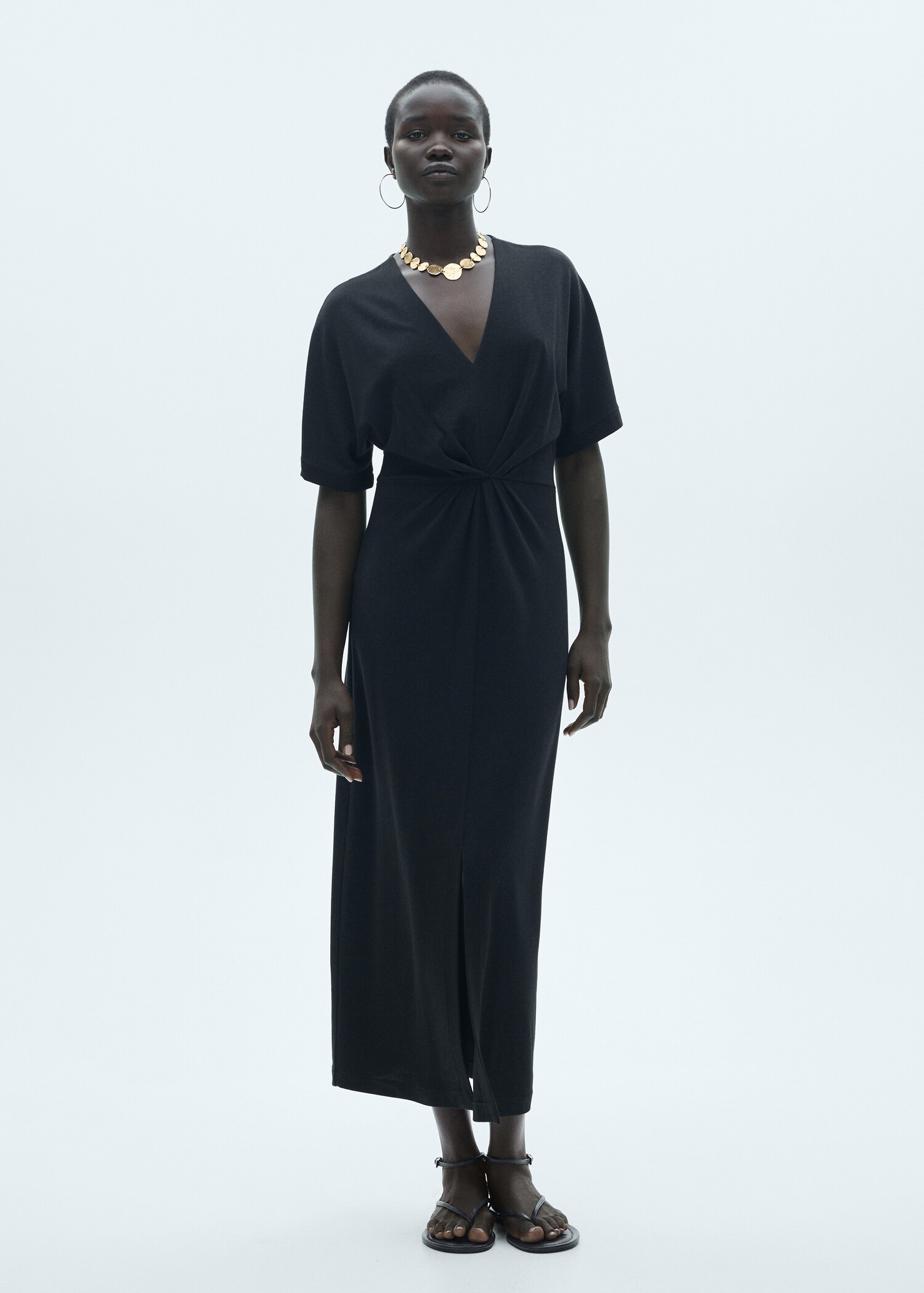 Short-sleeved draped dress - General plane
