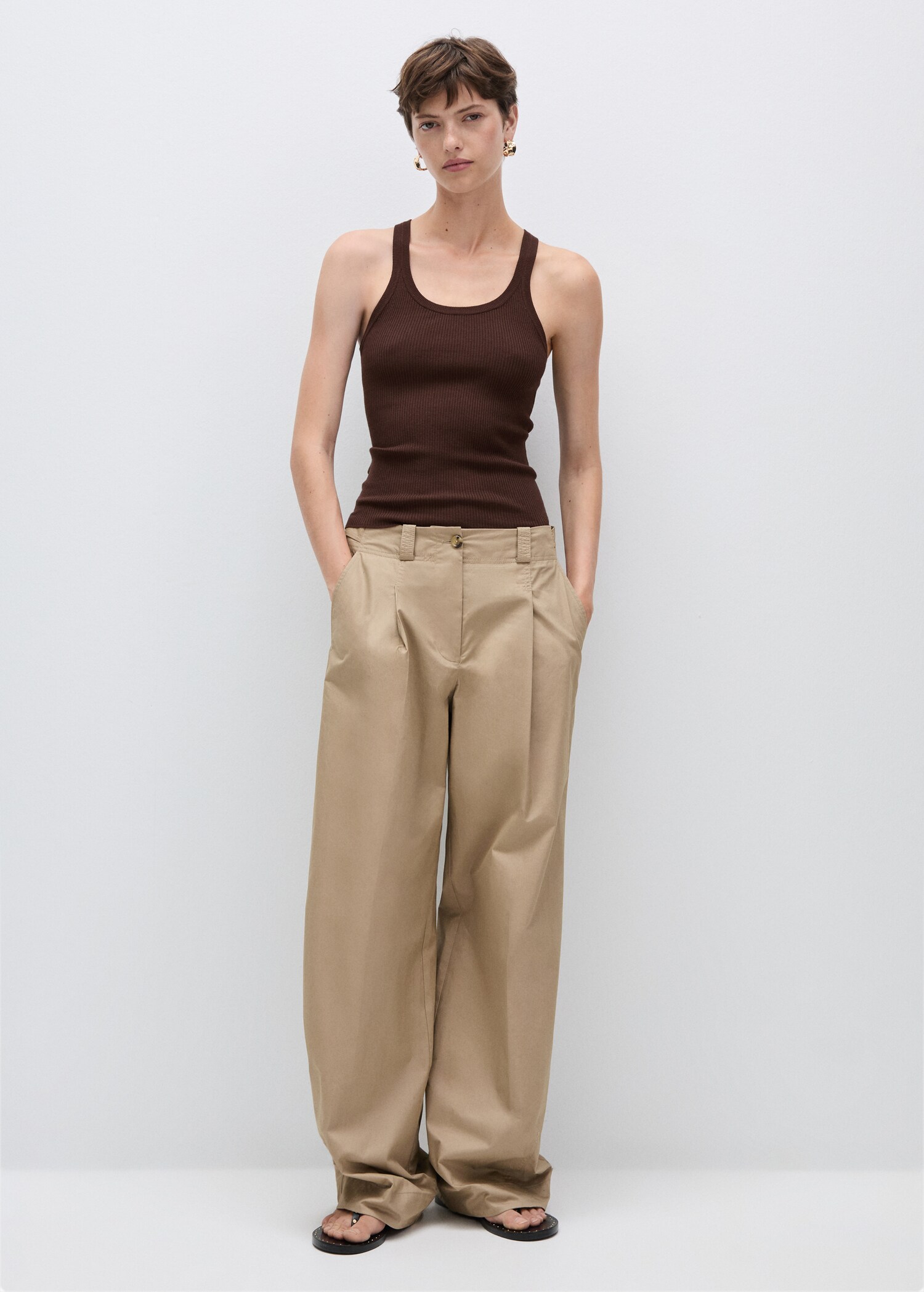 Knit strap top - General plane