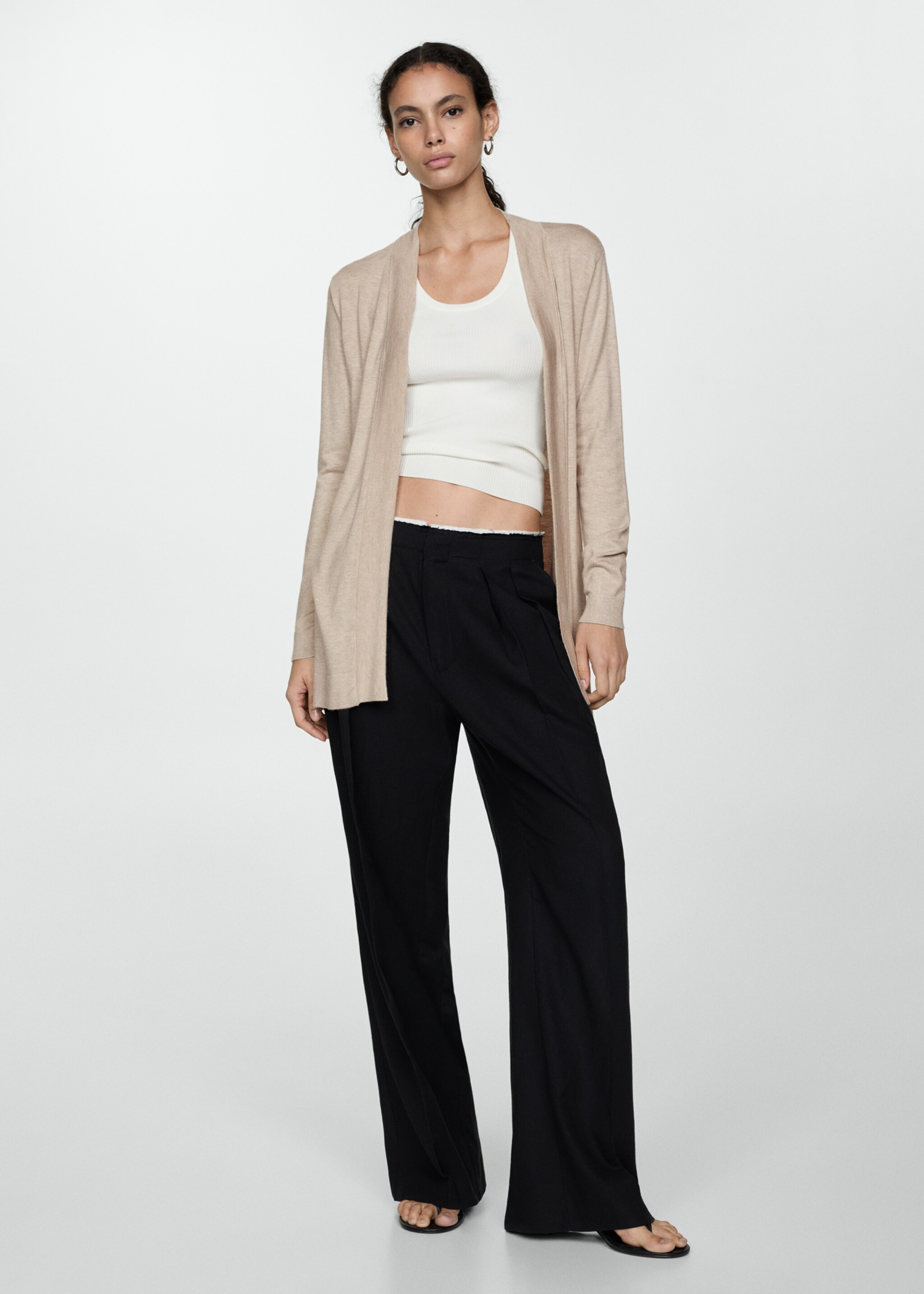 Fine-knit cardigan - General plane, Sand. Ref: 77090578-00.