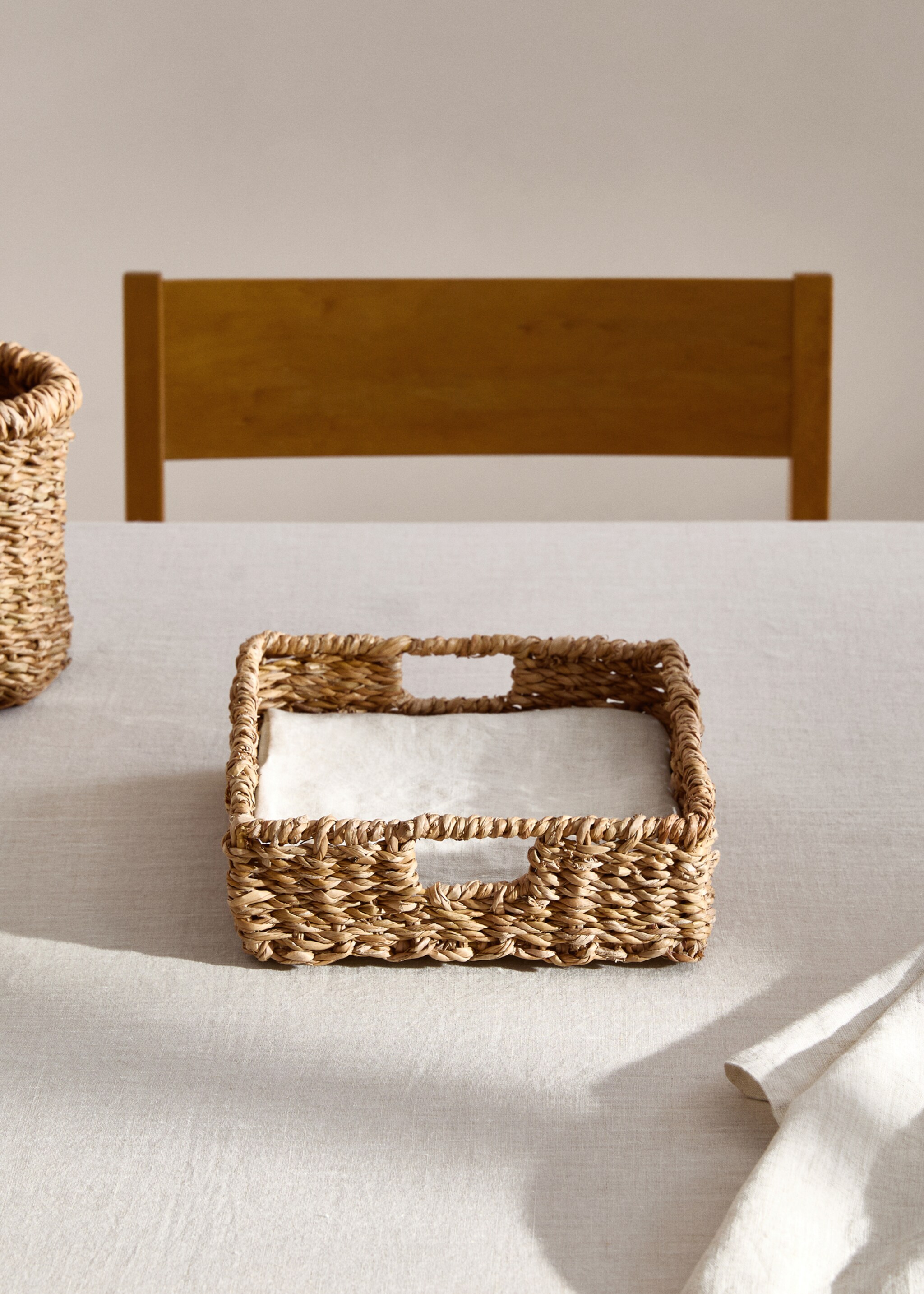 Nature fibers napking holder - General plane, Brown. Ref: 77090581-00.