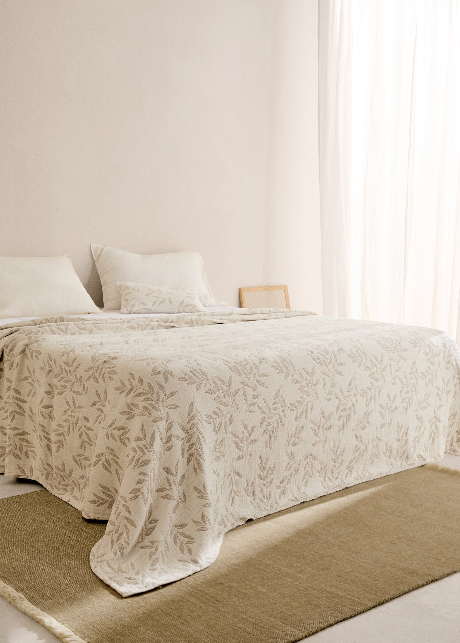 100% cotton floral-print quilt - General plane