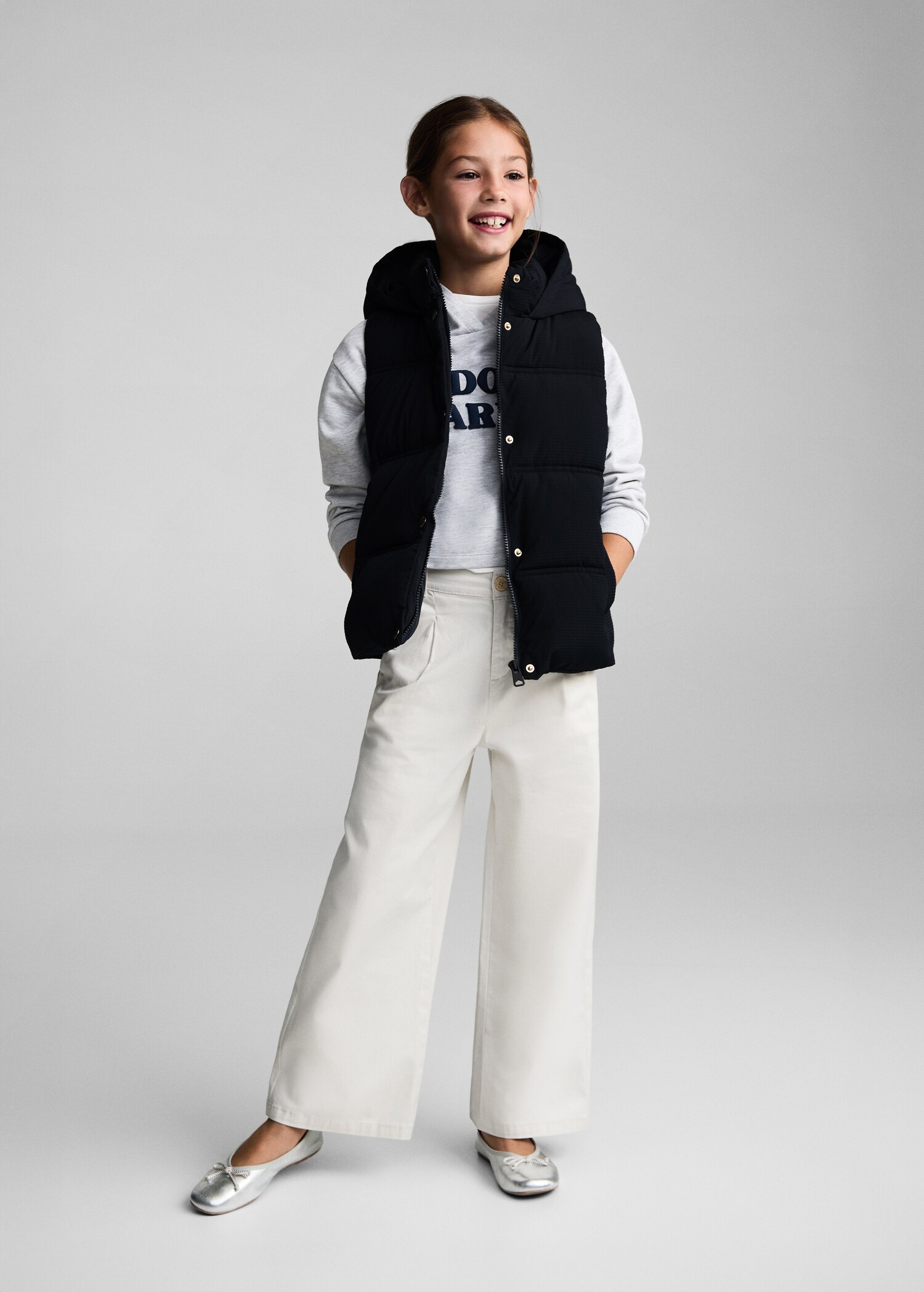 Quilted vest with hood - General plane