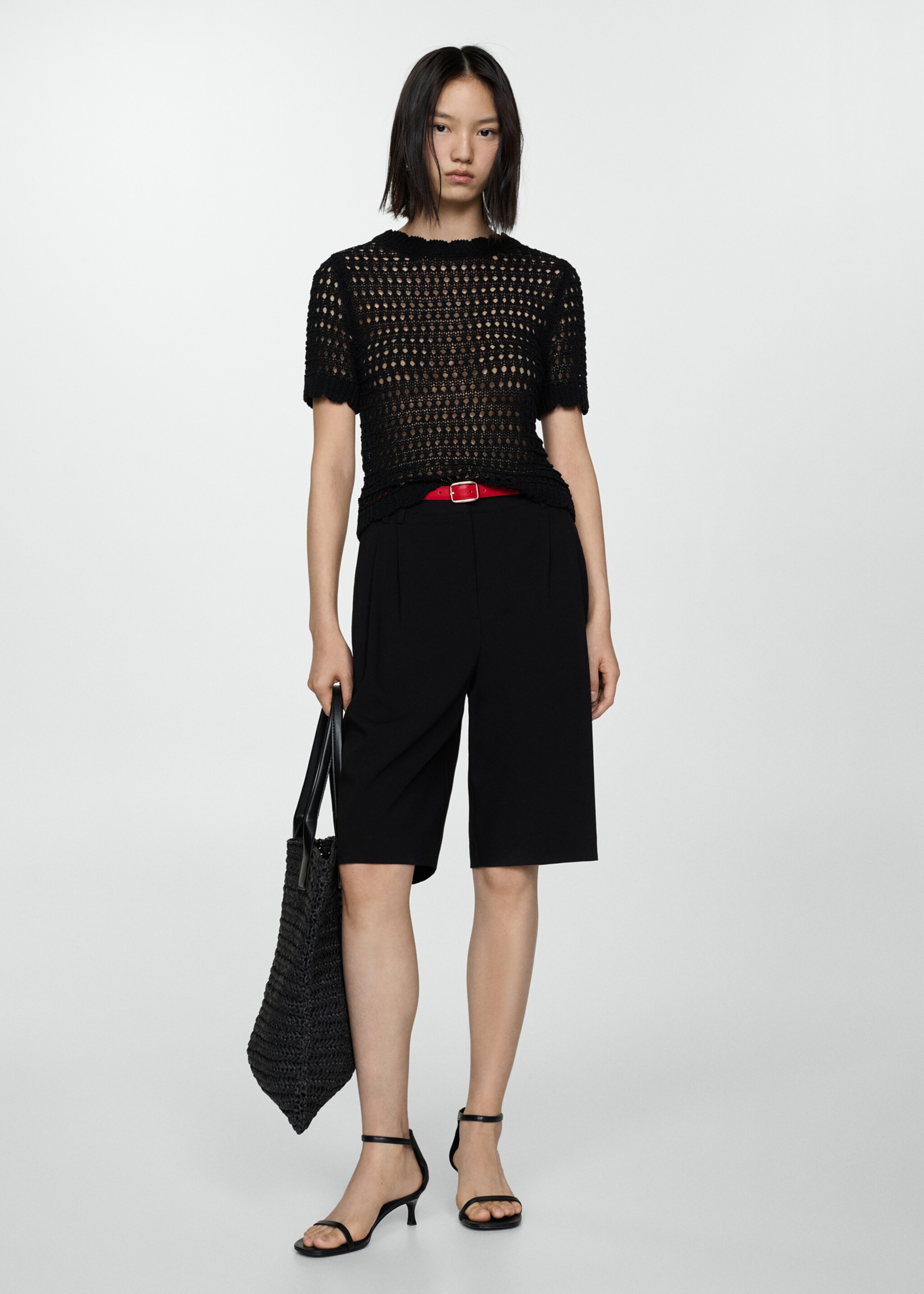 Bermuda droit taille haute - Plan général, Noir. Ref: 77092912-00.