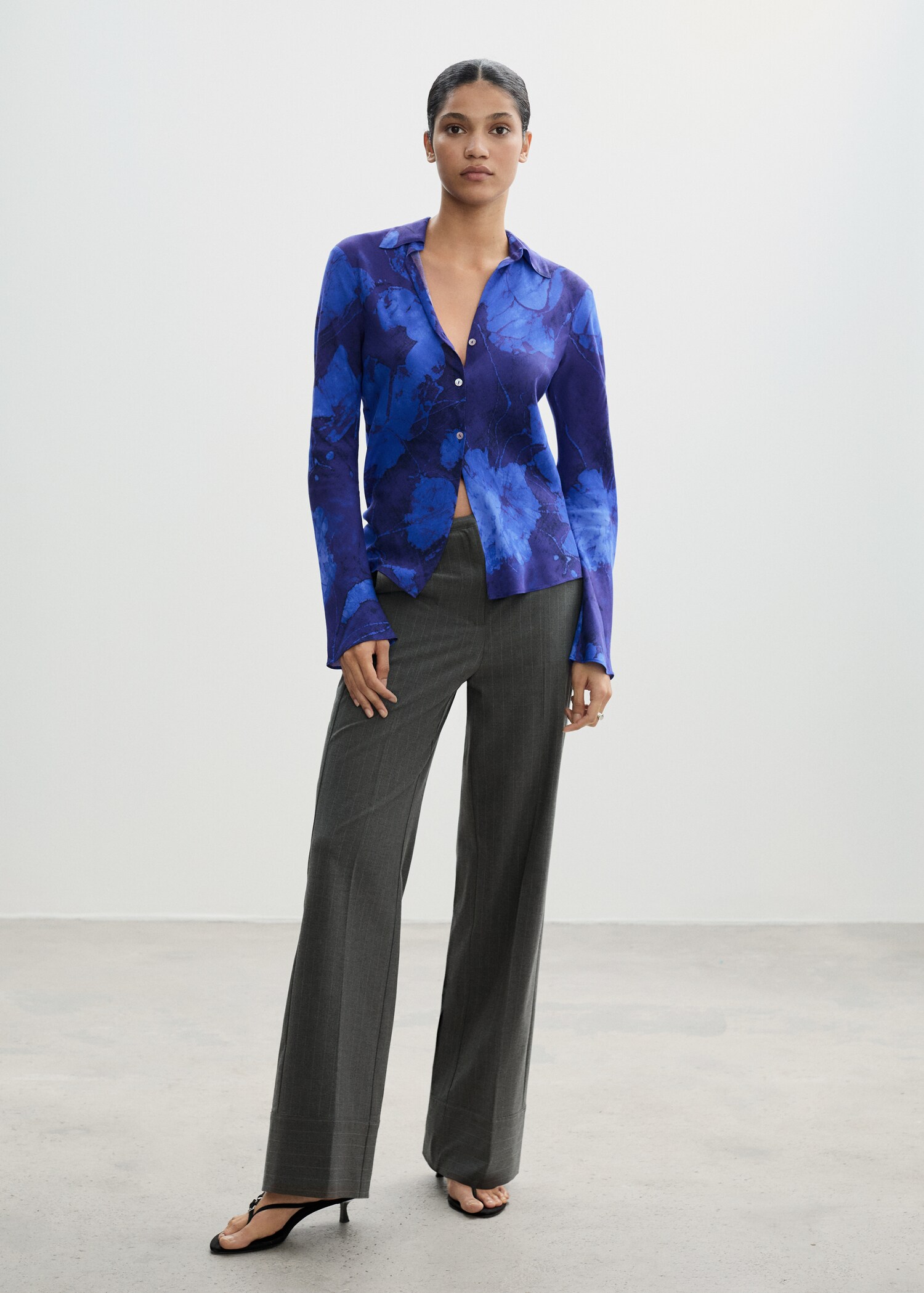 Floral print shirt - General plane