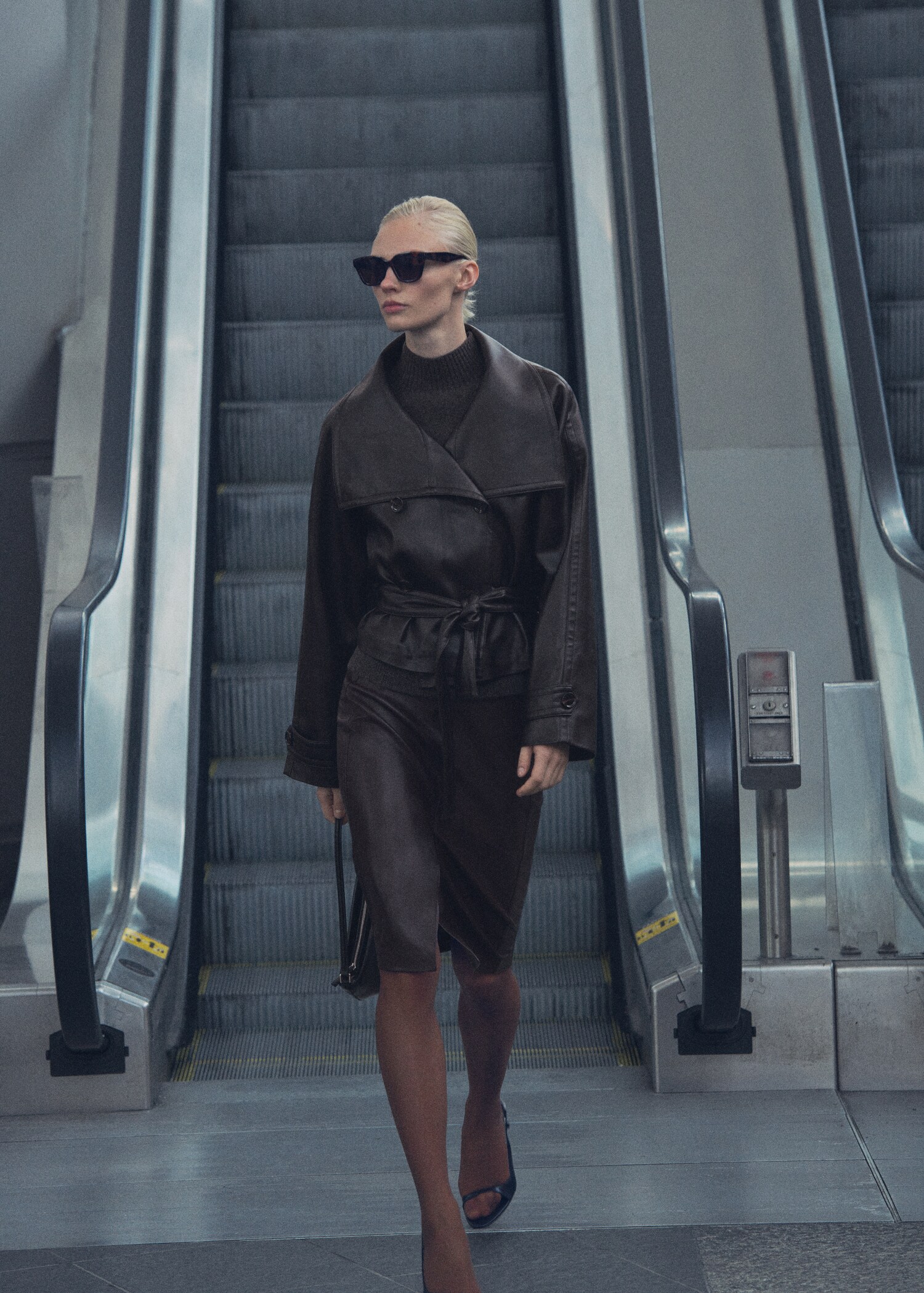 Squared frame sunglasses - General plane
